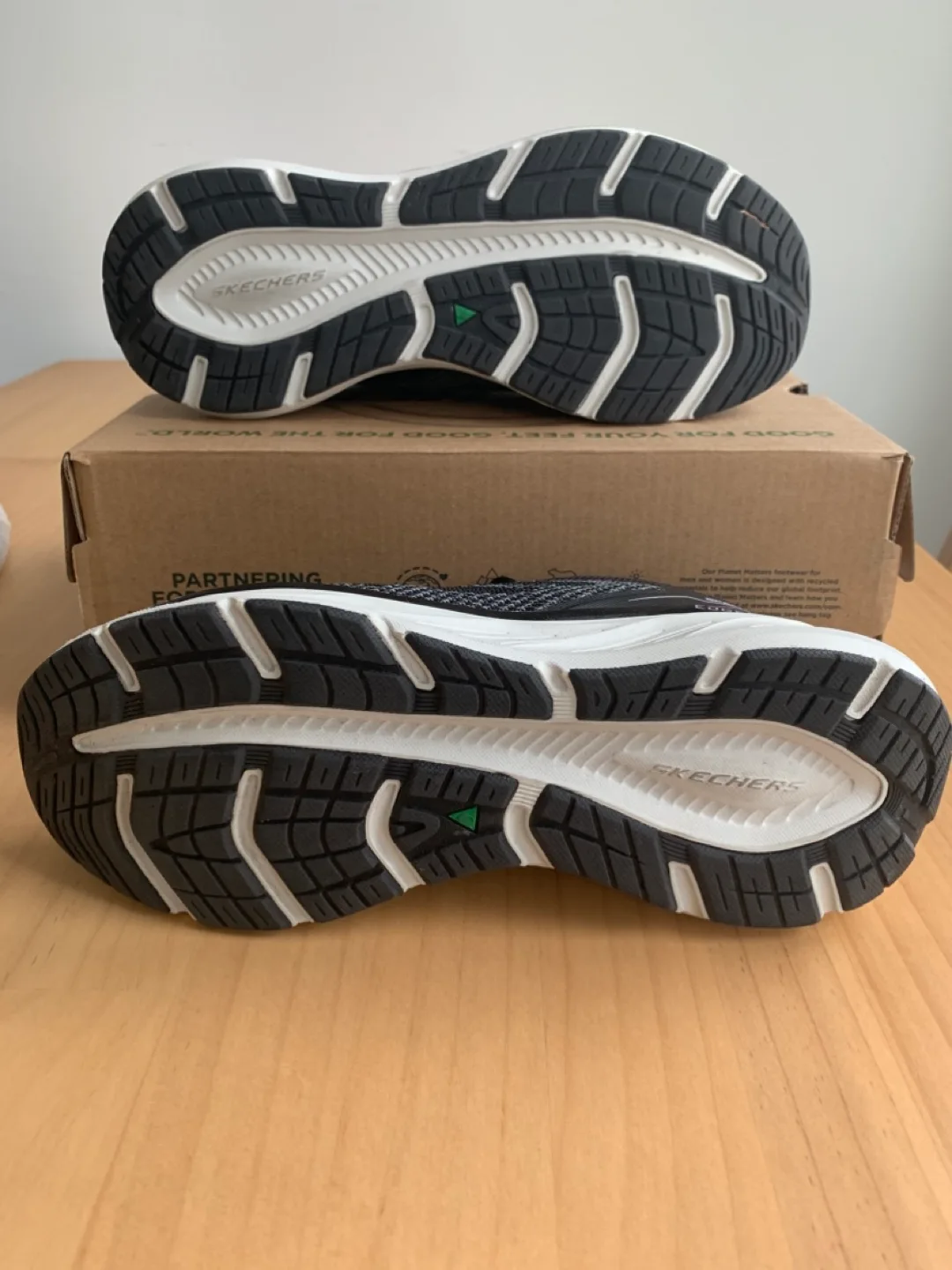 Skechers Black Running Shoes image indicator(3)