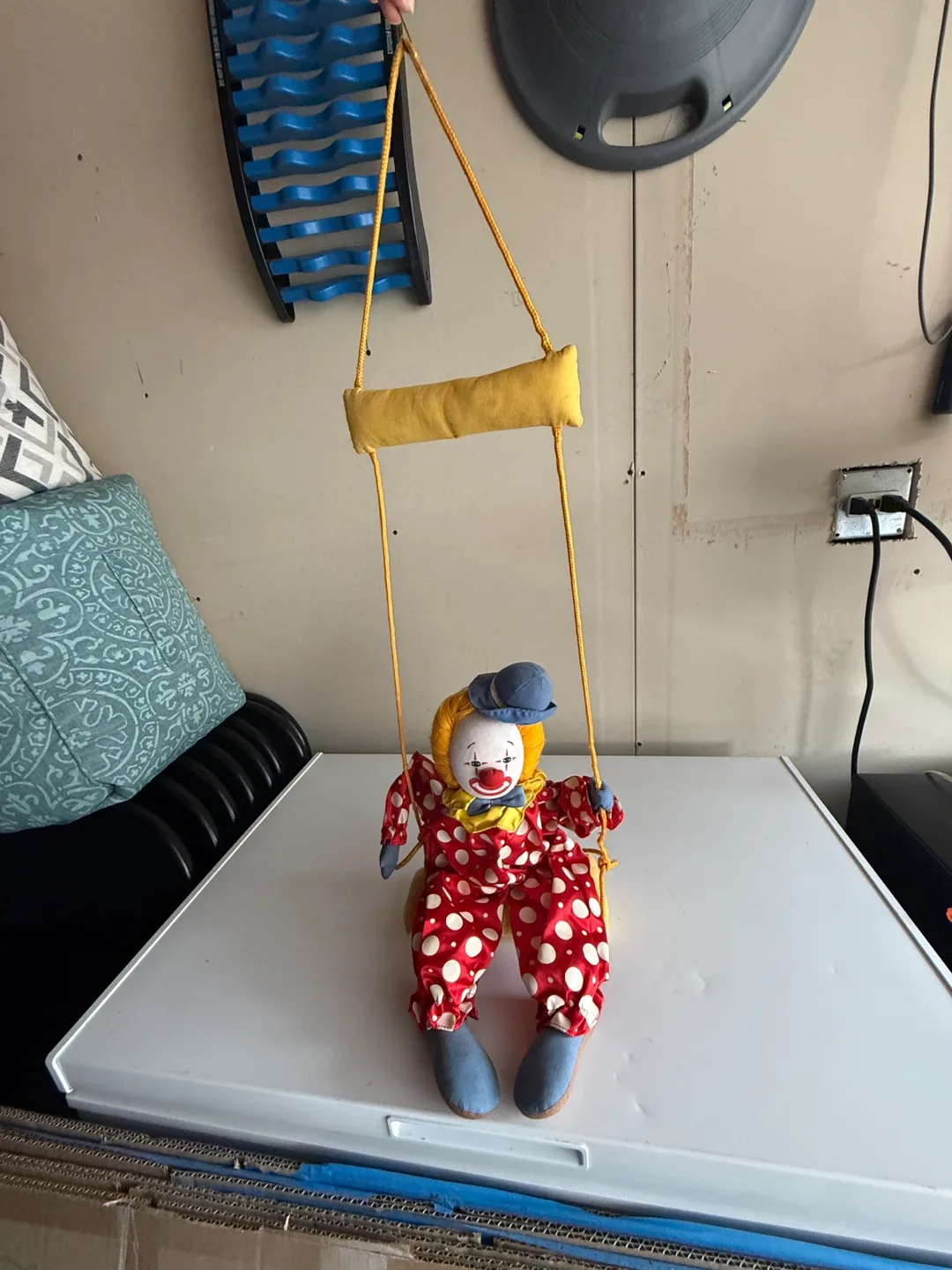 Vintage Clown on Swing 🥕 image indicator(2)