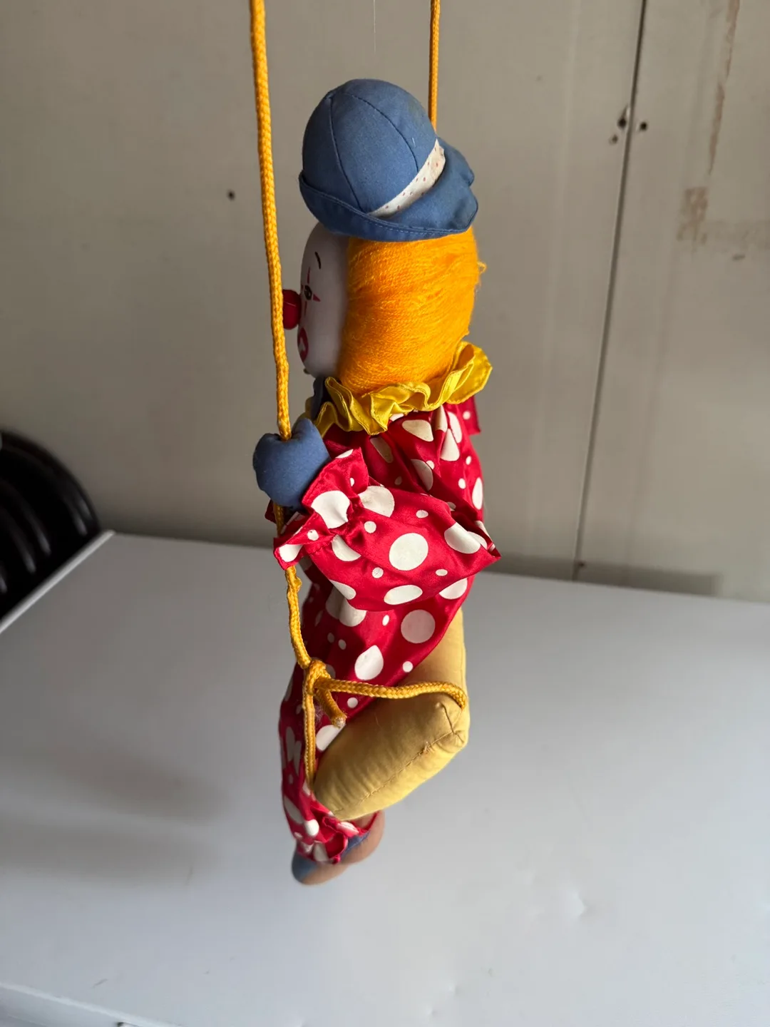 Vintage Clown on Swing 🥕 image indicator(3)