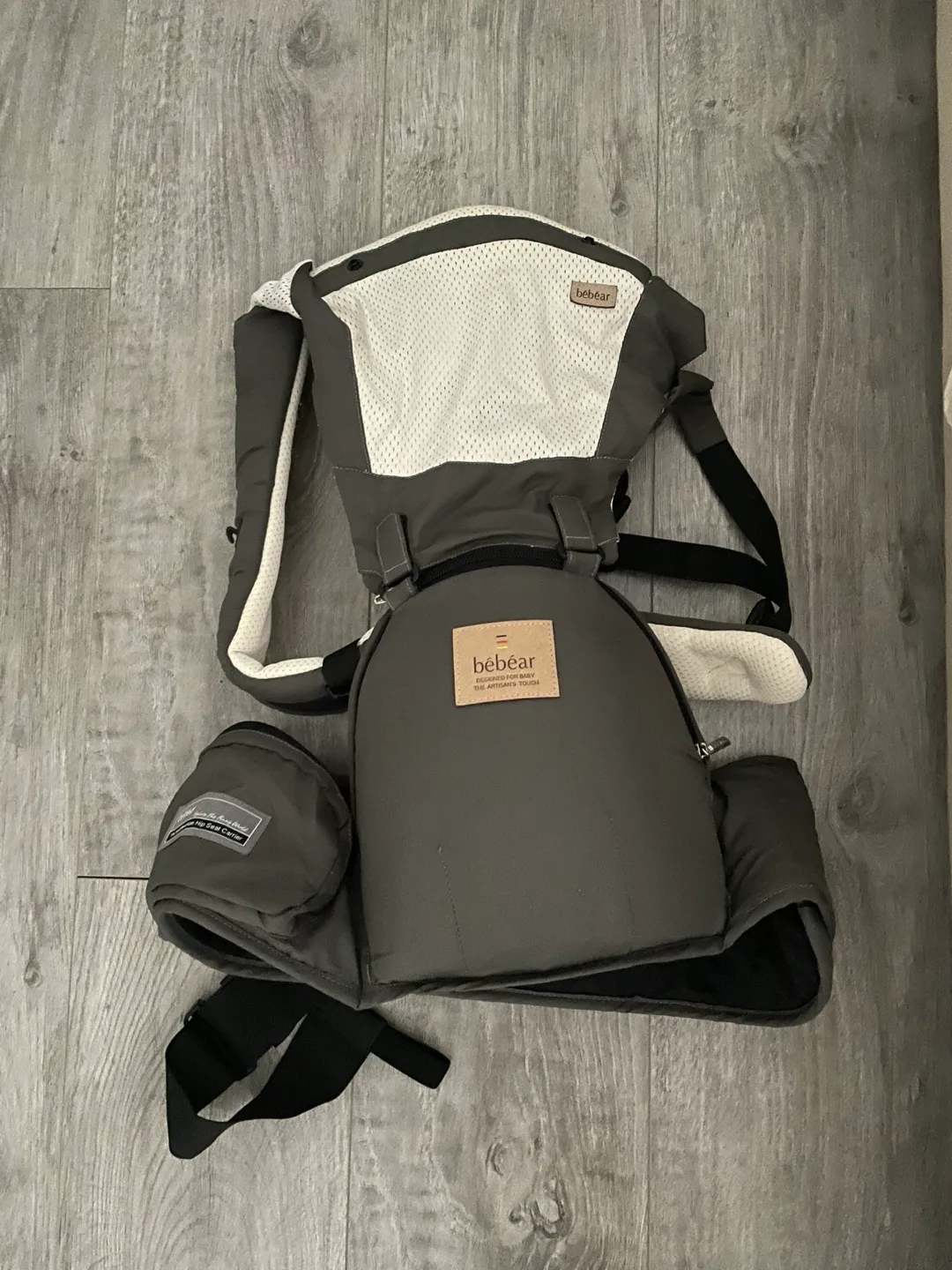 bébéar Baby Carrier thumbnail