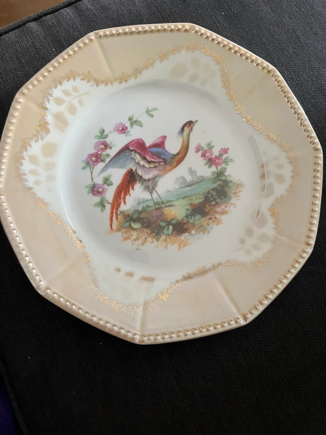 Vintage decorative plate with a bird motif image indicator(2)