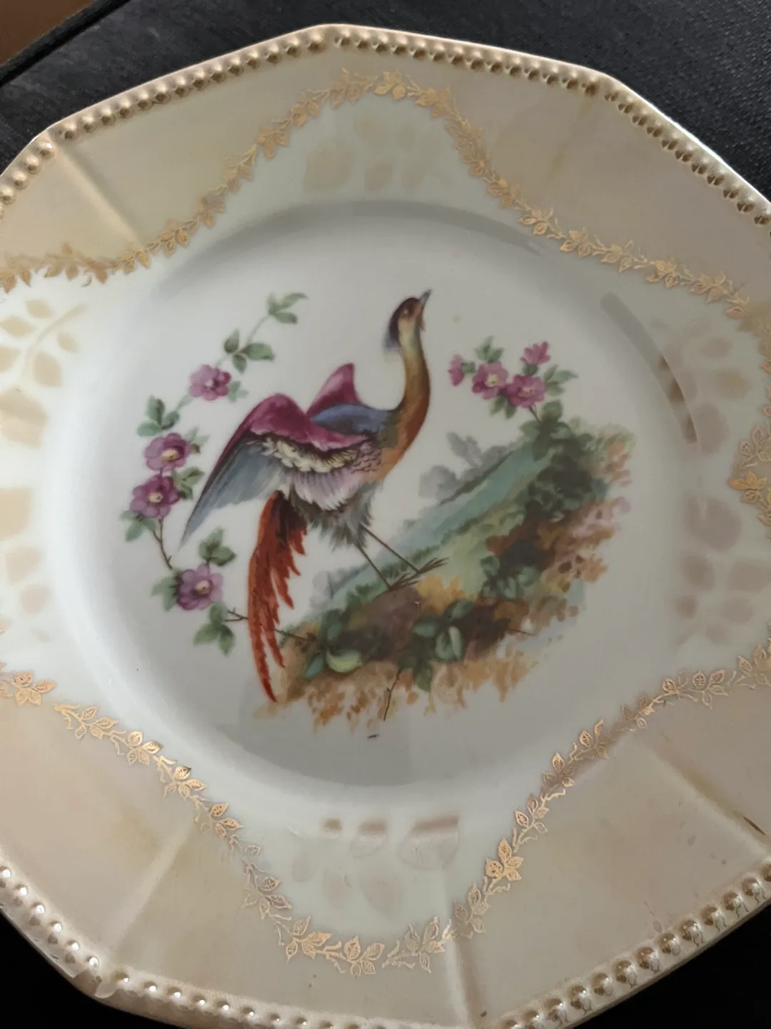 Vintage decorative plate with a bird motif image indicator(3)