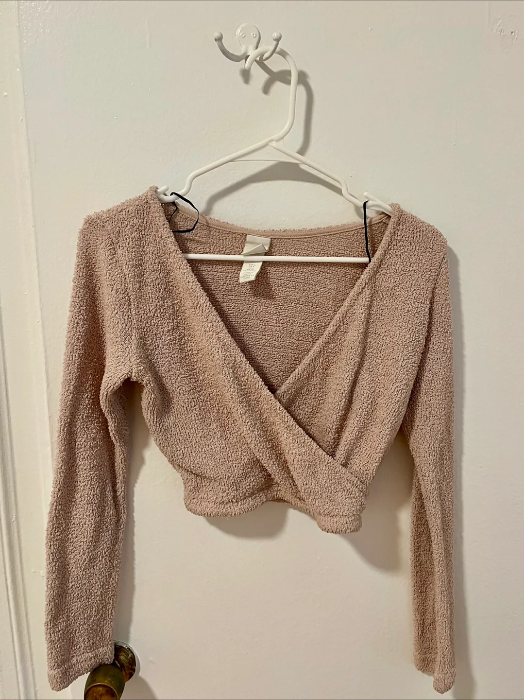 H&M Soft Cropped Top thumbnail