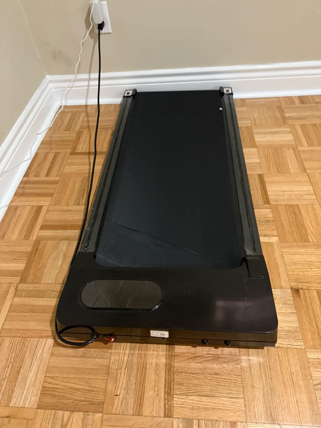 Walking Pad – Ultra Slim & Quiet – Brand New image indicator(4)