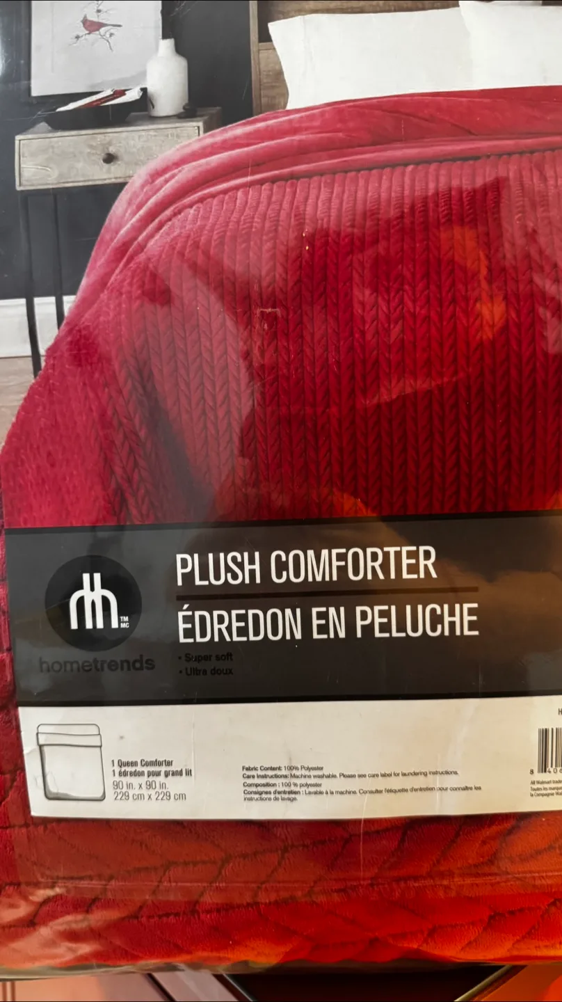 Home Trends Plush Comforter image indicator(2)