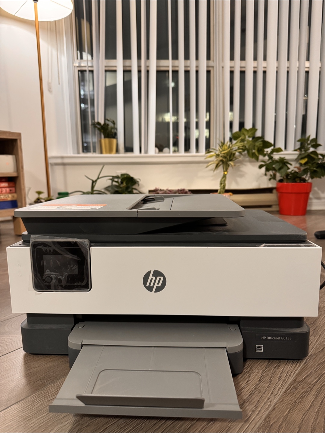 HP OfficeJet 8015e Wireless All-in-One Printer - photo 3