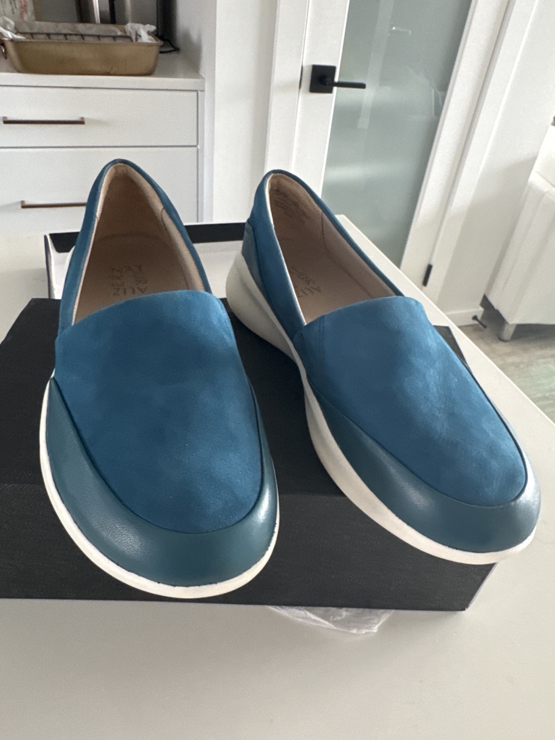 Naturalizer Blue Slip-On Shoes - Size 7.5