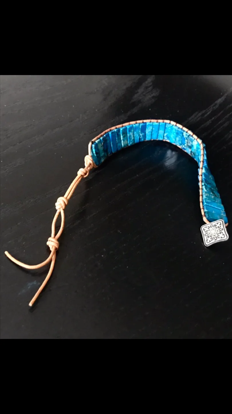 Gorgeous Turquoise & Leather Bracelet w Silver Clasp - Jewelry image indicator(3)