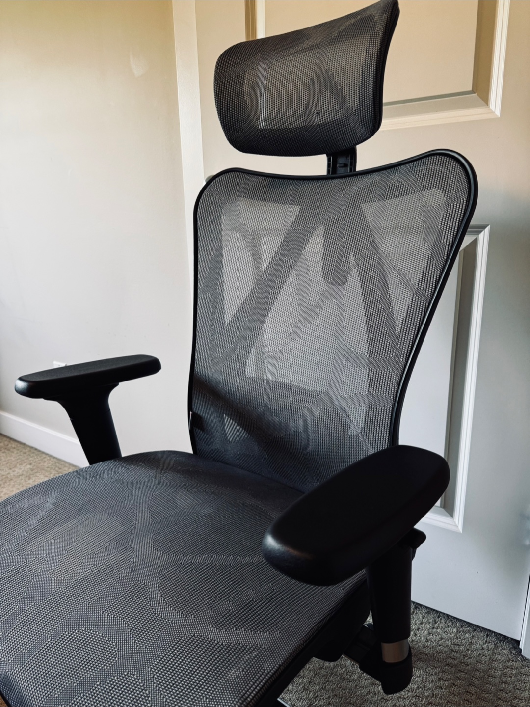 Ergonomic Office Chair – Black – BRAND NEW / NEVER USED - photo 3