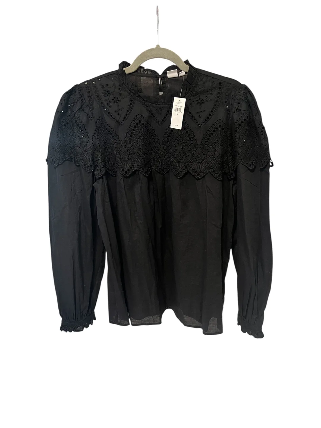 Brand New GAP Women’s Embroidered Long Sleeve Top – Size LG thumbnail
