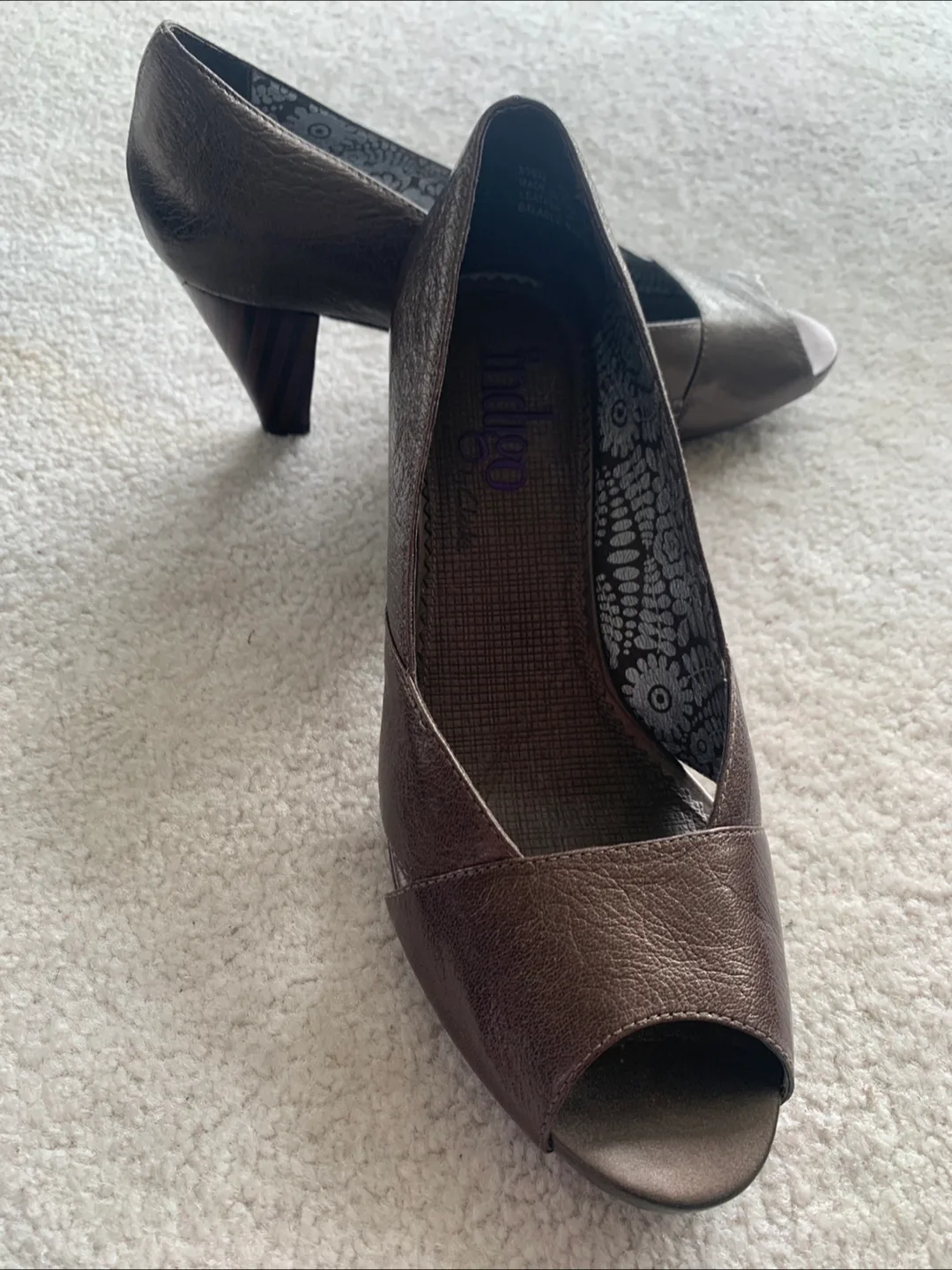 Indigo Peep Toe Heels practically new thumbnail