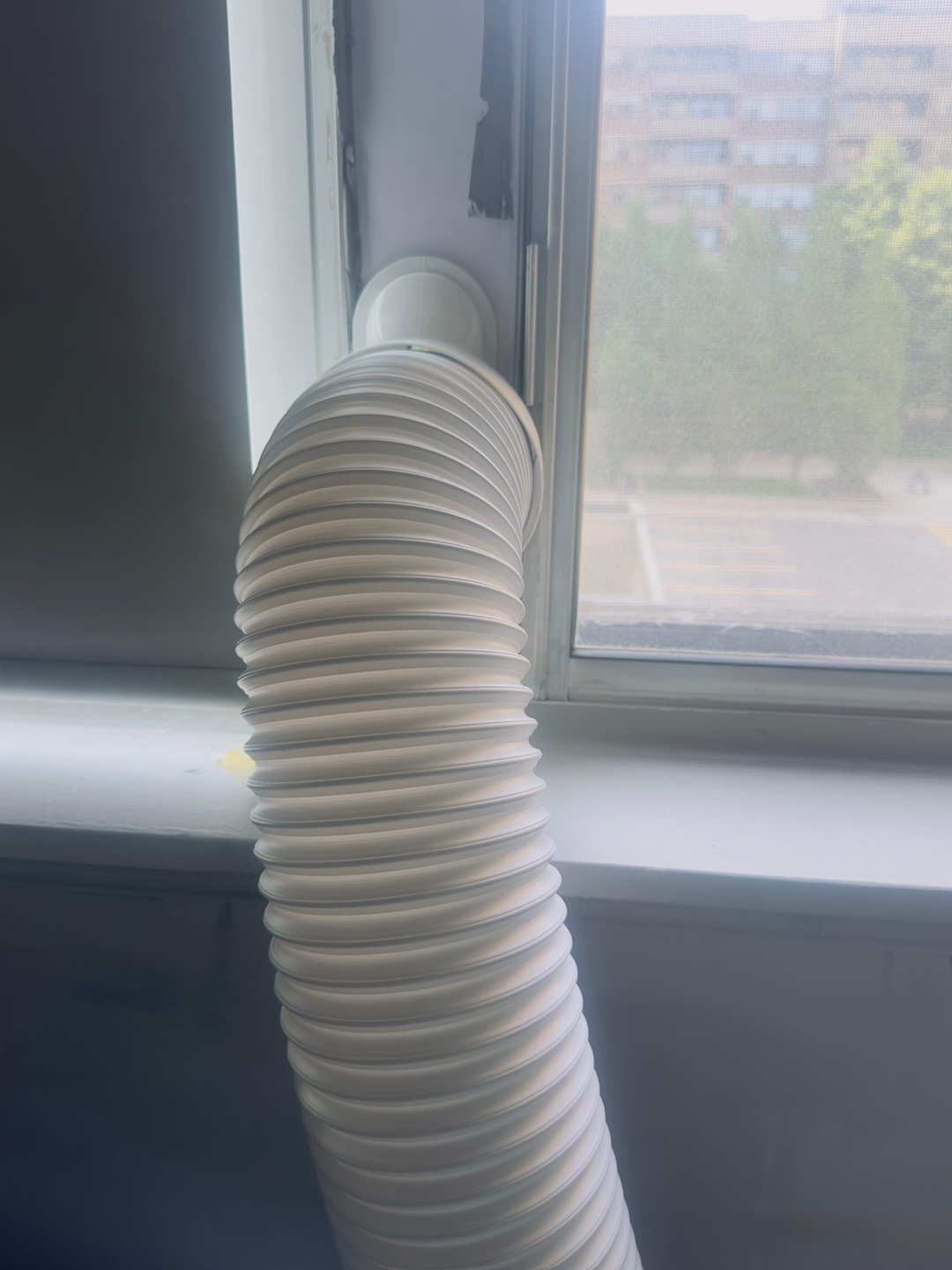 Portable Air Conditioner - photo 2