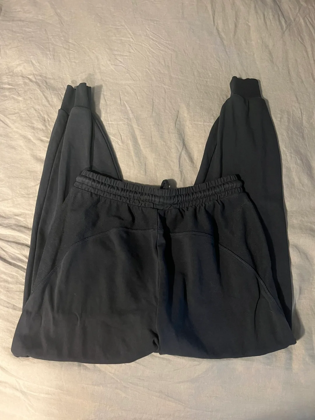 Gymshark sweatpants - medium image indicator(3)