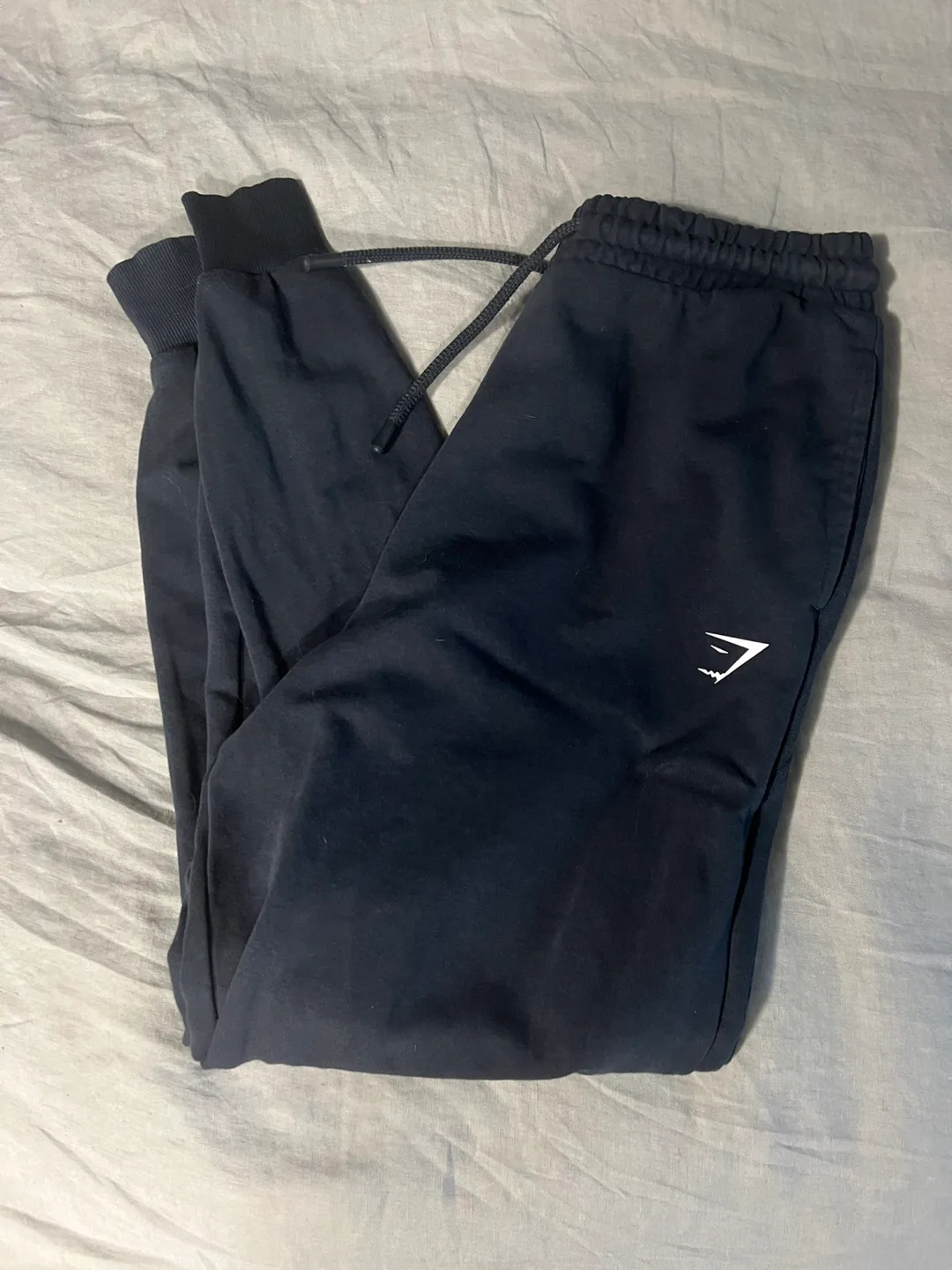 Gymshark sweatpants - medium thumbnail