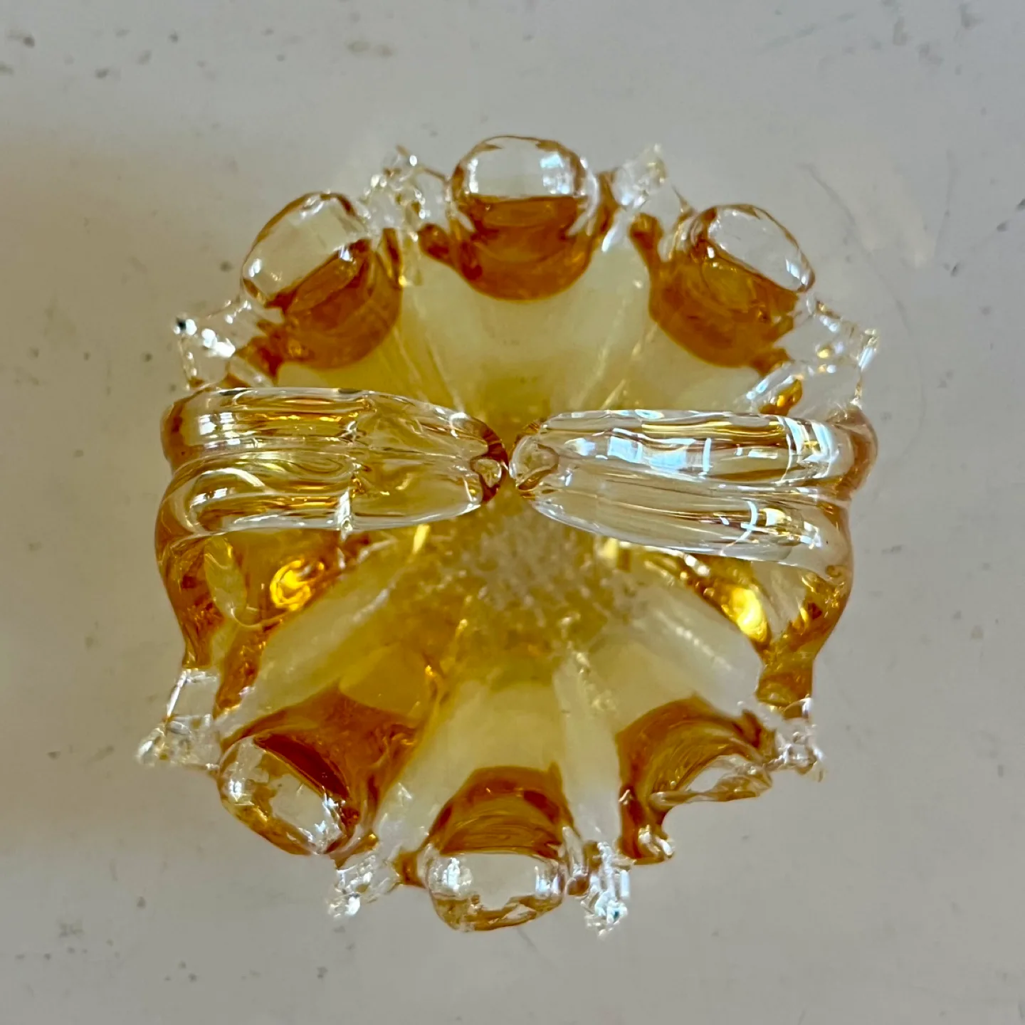 1960 Chalet Bombonieres "Whimsies" Art Glass Basket image indicator(2)