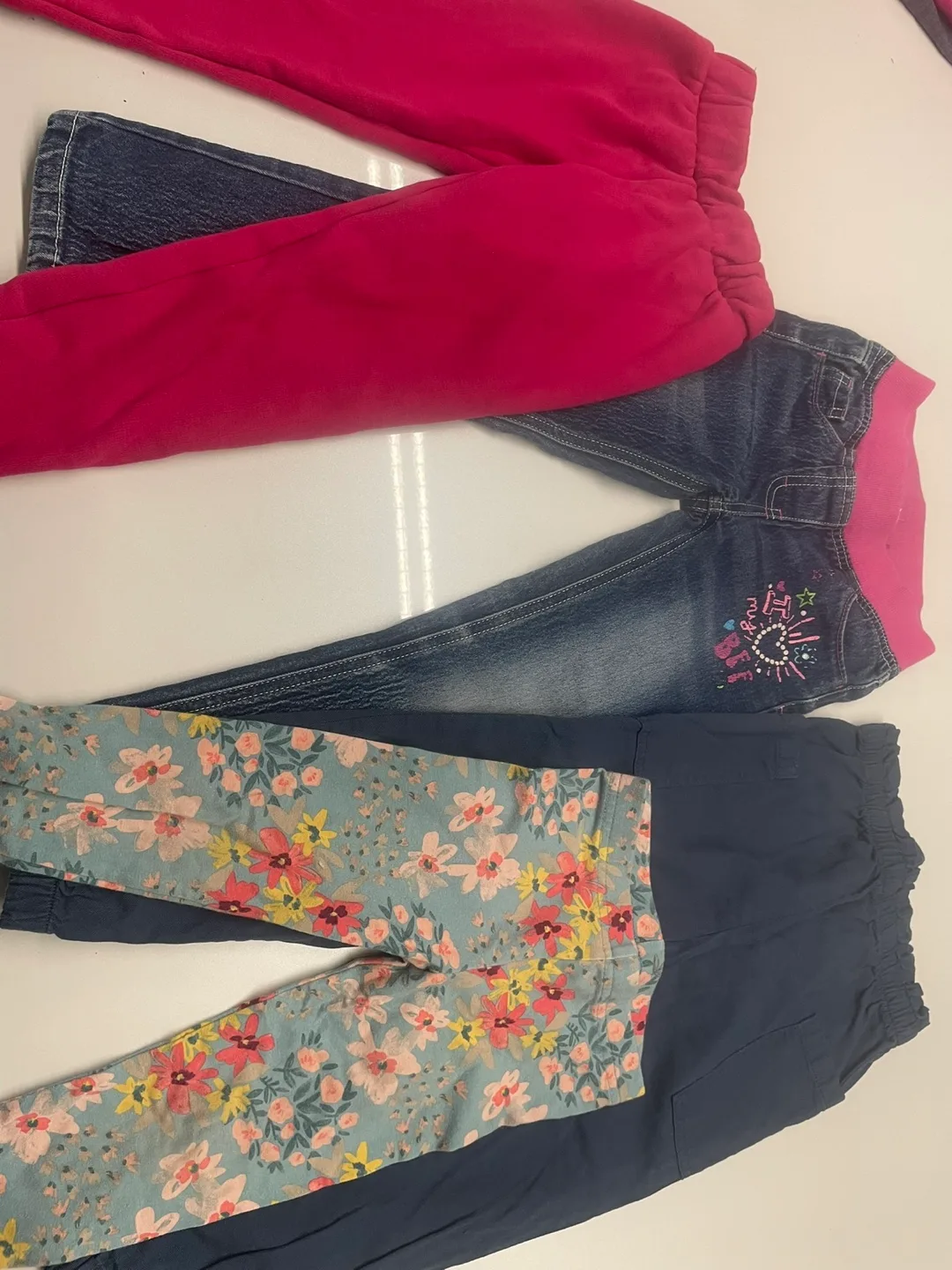 Large Girls Clothing Bundle (4T) image indicator(2)