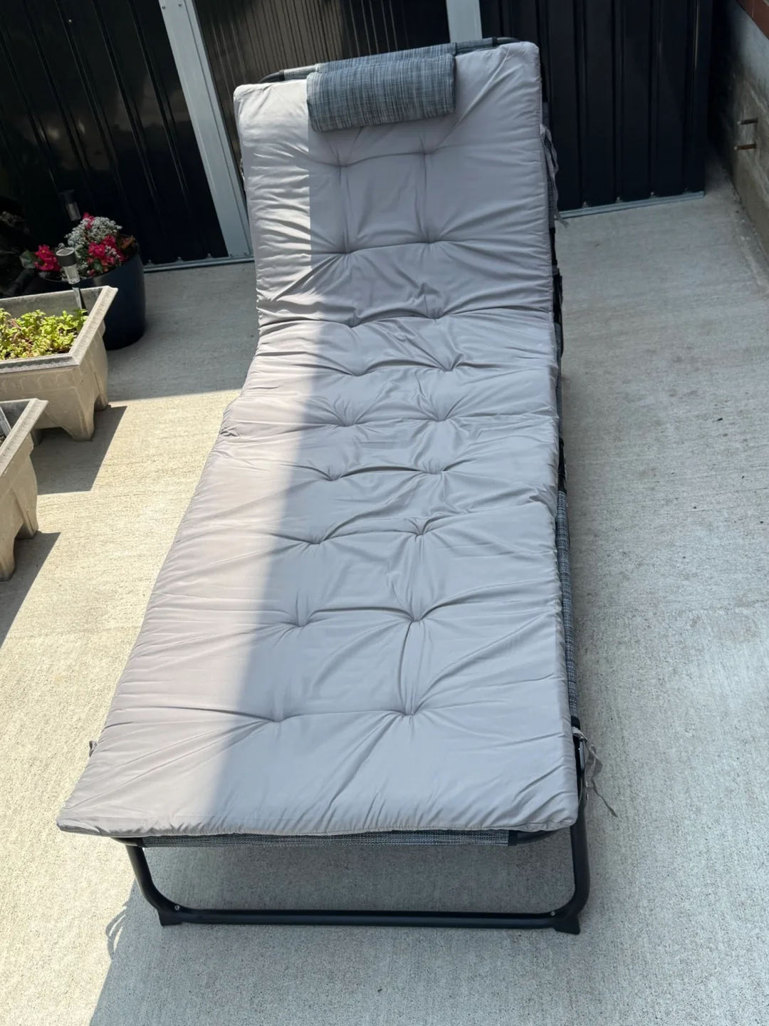 FOLDING LOUNGE CHAIR  RECLINING BACK WITH CUSHION PILLOW thumbnail