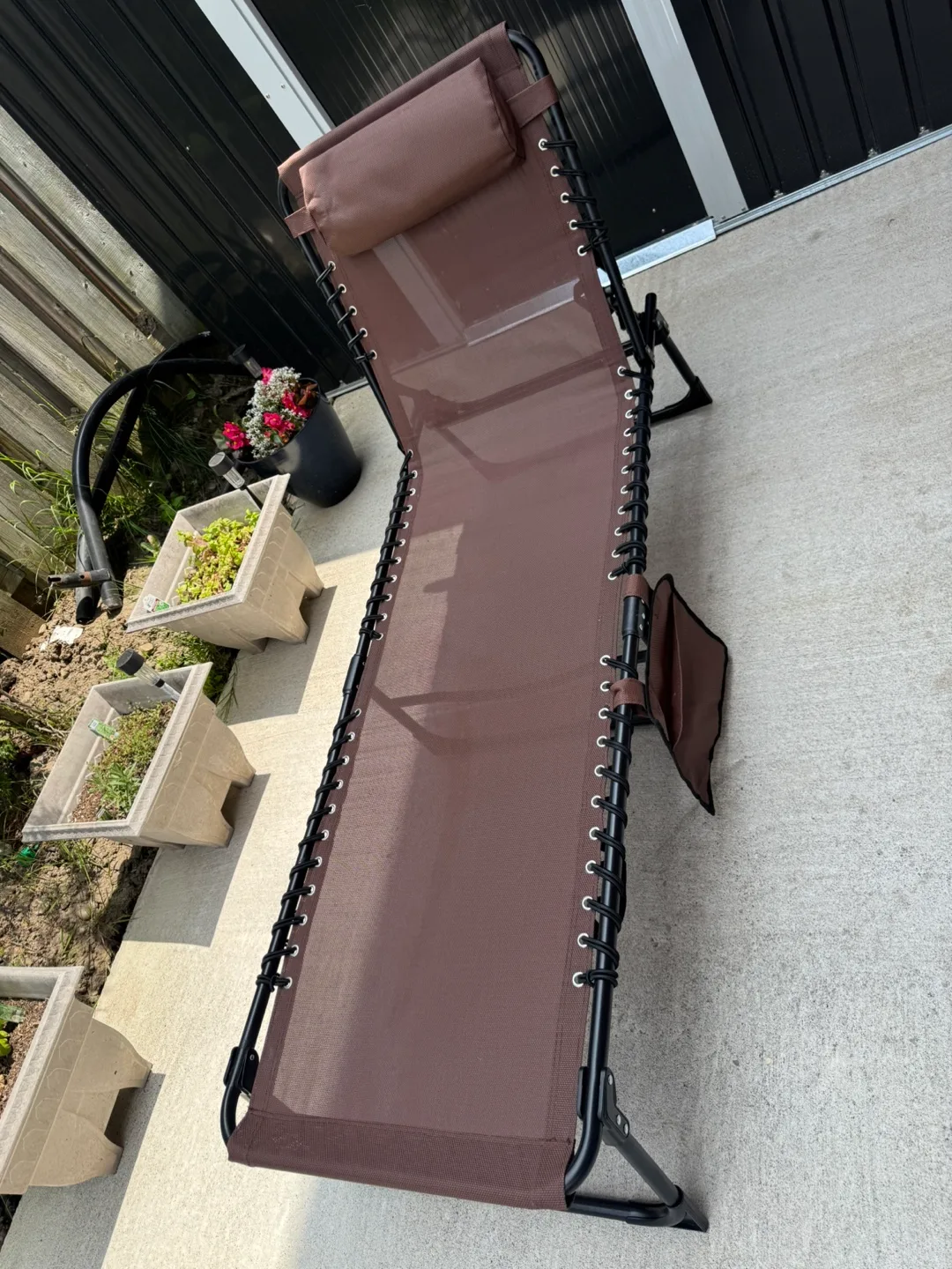 FOLDING CHAISE LOUNGE RECLINING LOUNGE CHAIR thumbnail