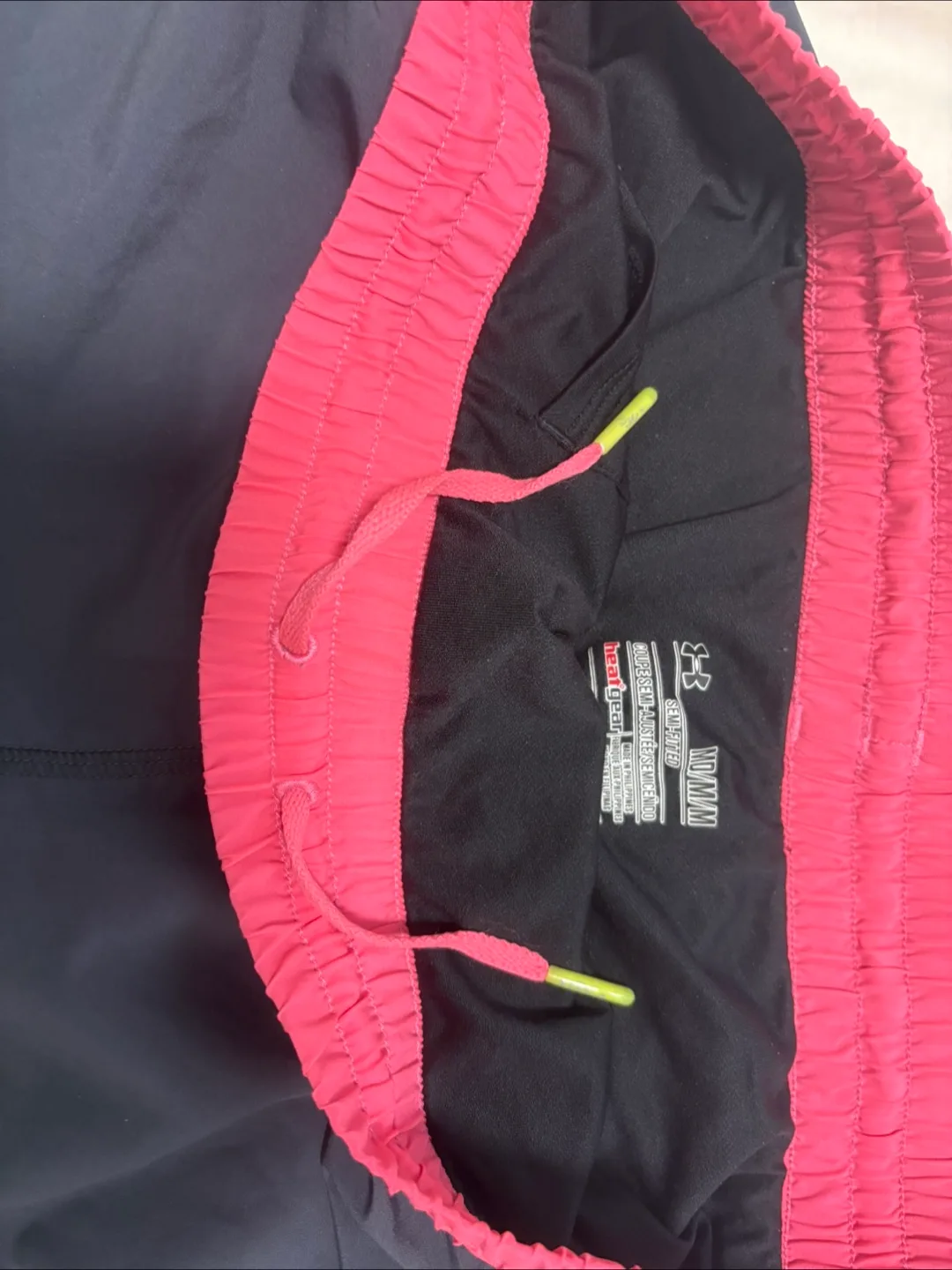 Under Armour Women's Running Shorts M image indicator(5)