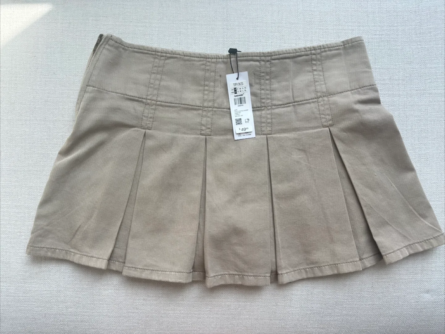 Garage Lexi Pleated Skort Size XS NWT thumbnail