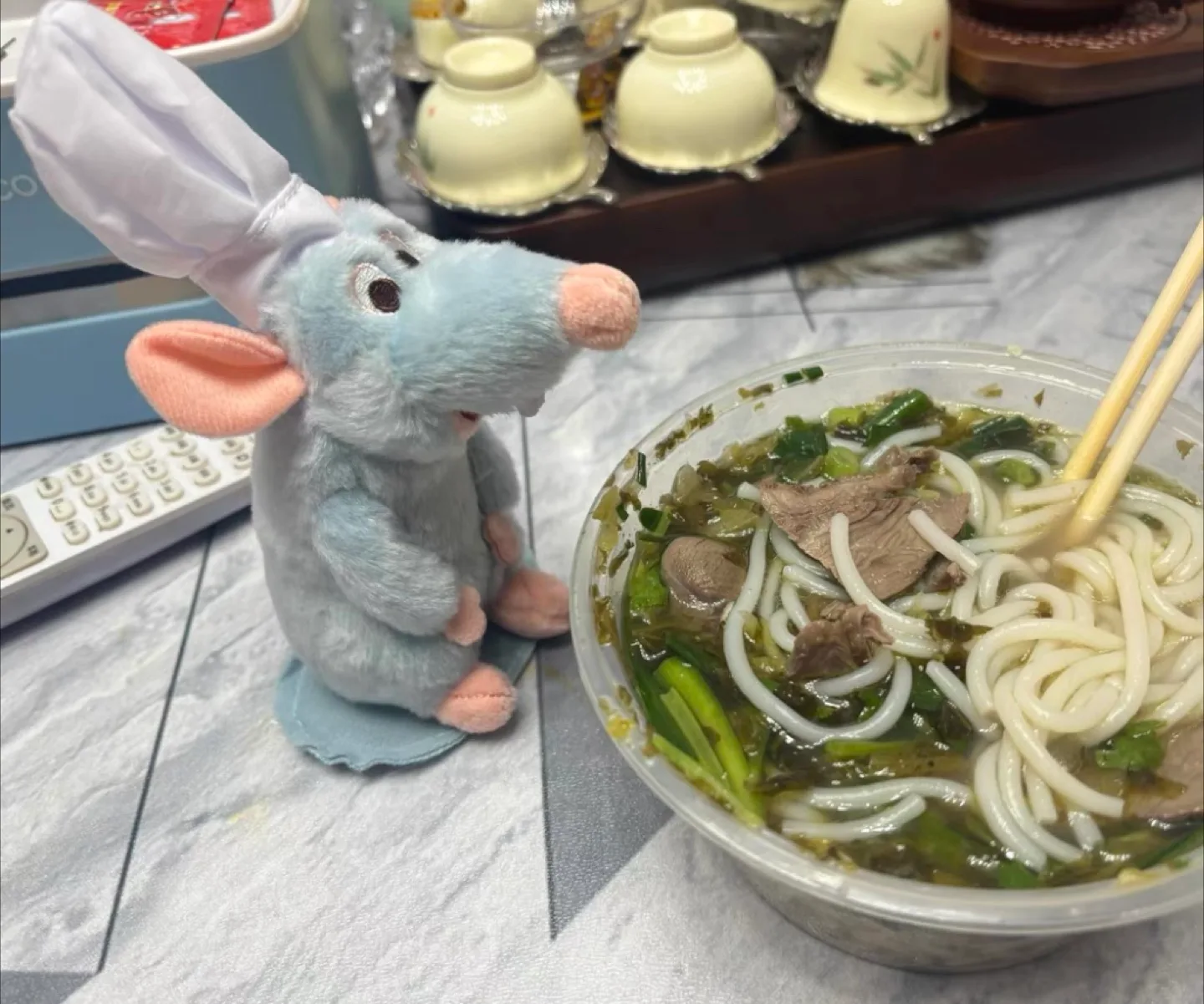 Disney cooking mouse king toy thumbnail