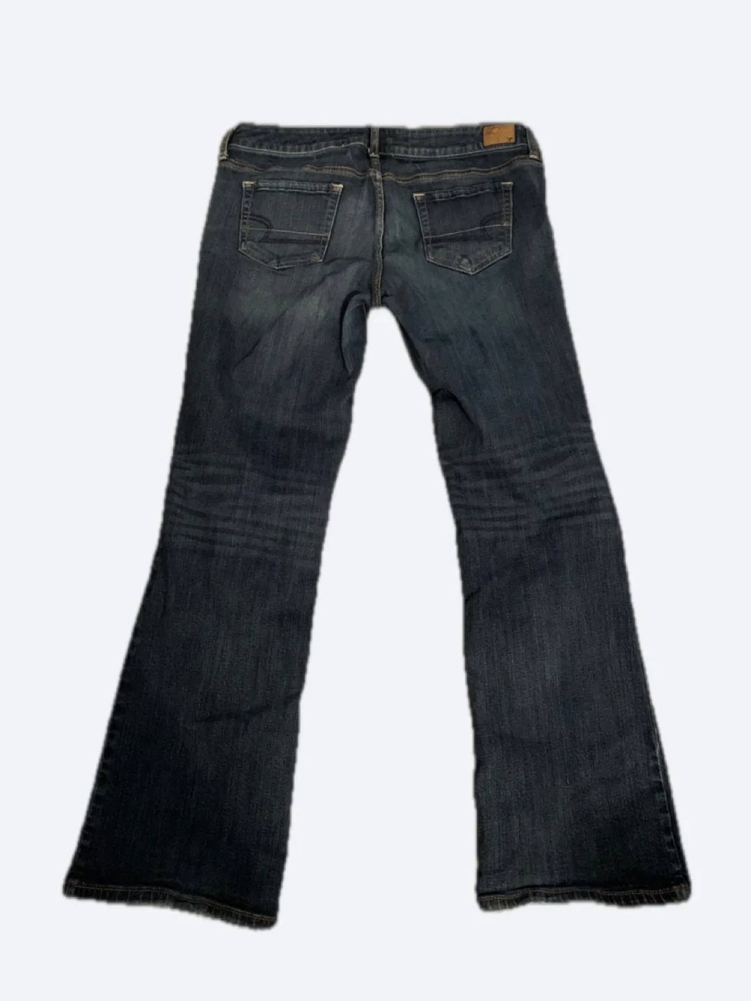 American Eagle Favorite Boyfriend Jeans image indicator(2)