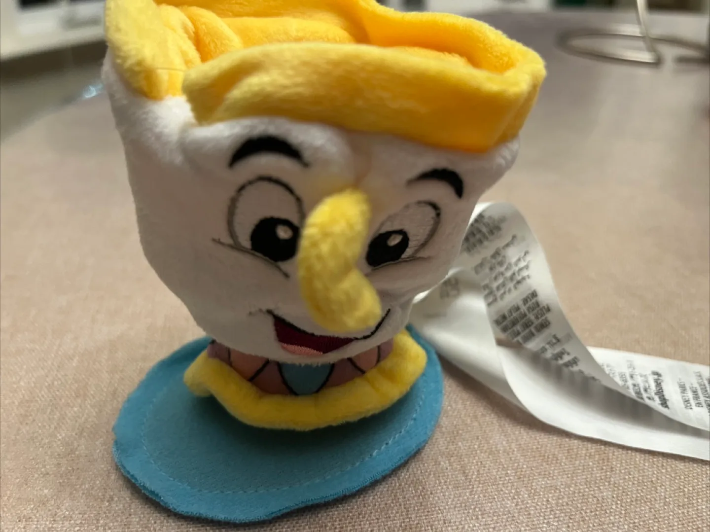 Disney toy thumbnail