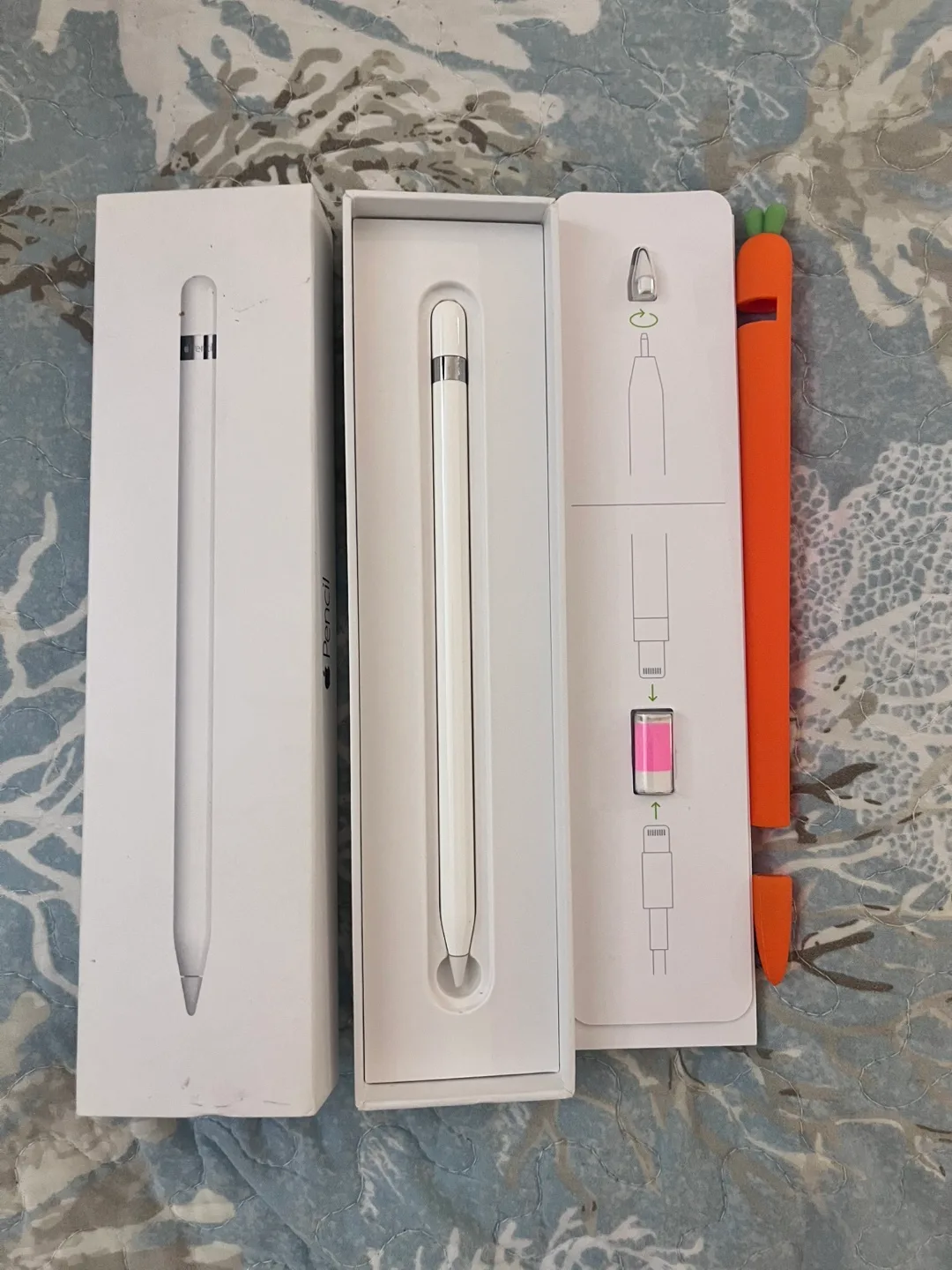 Apple Pencil with Case thumbnail