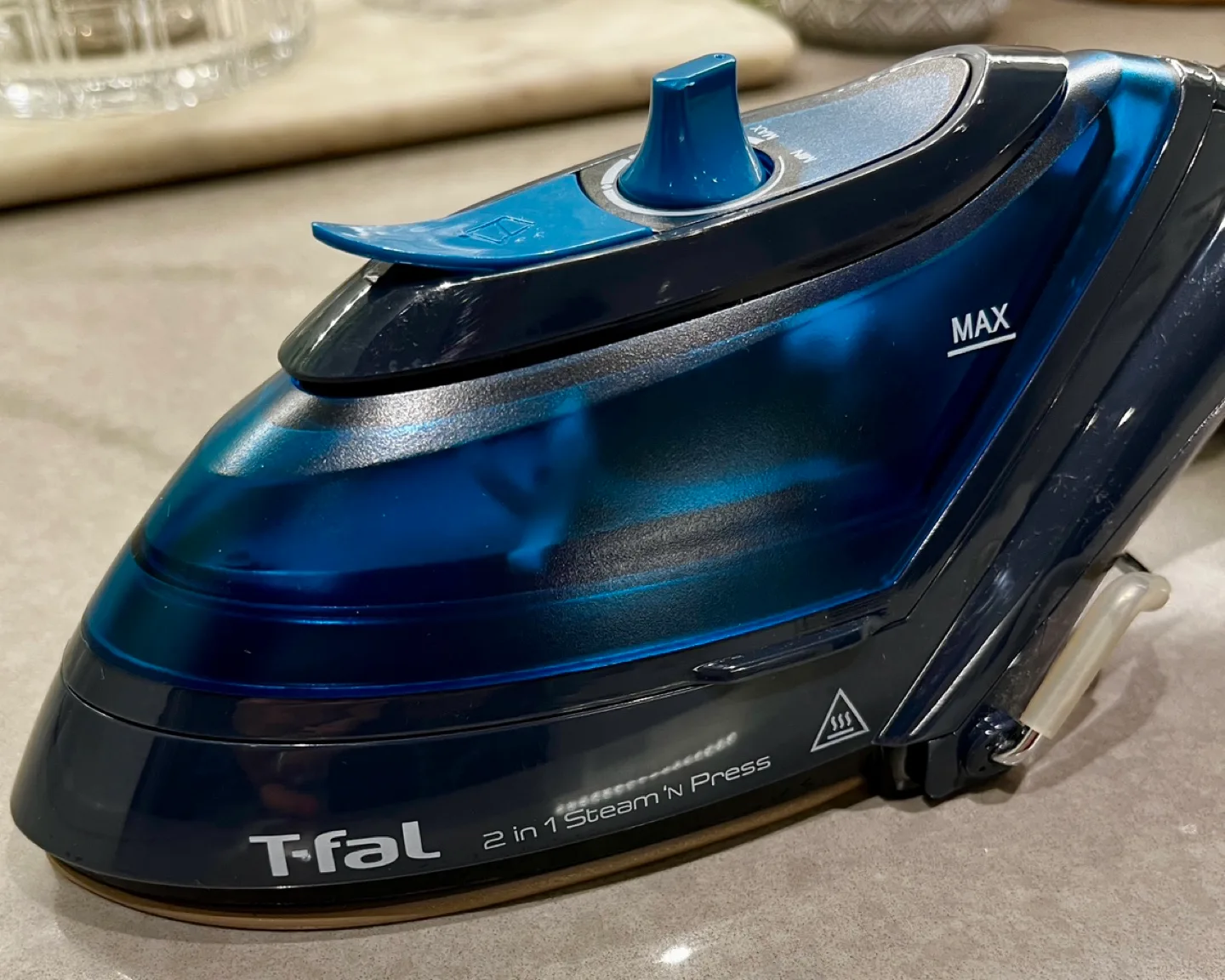 T-fal 2 in 1 Steam 'N Press Iron 💚 image indicator(4)