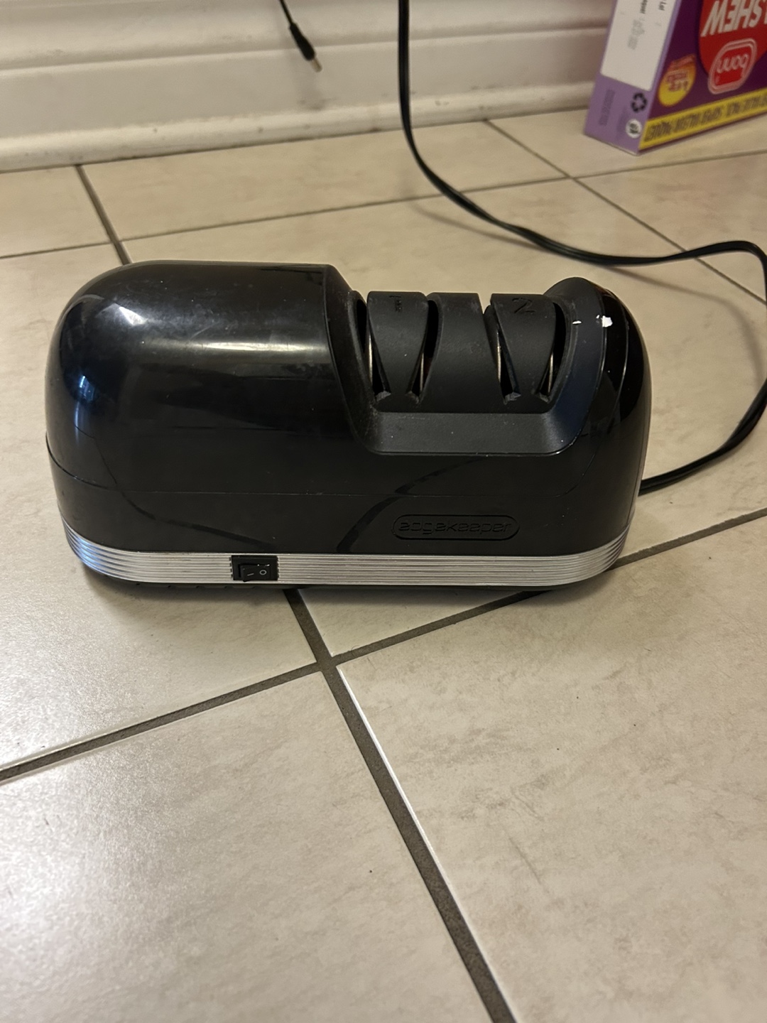 Black Electric Knife Sharpener - photo 2