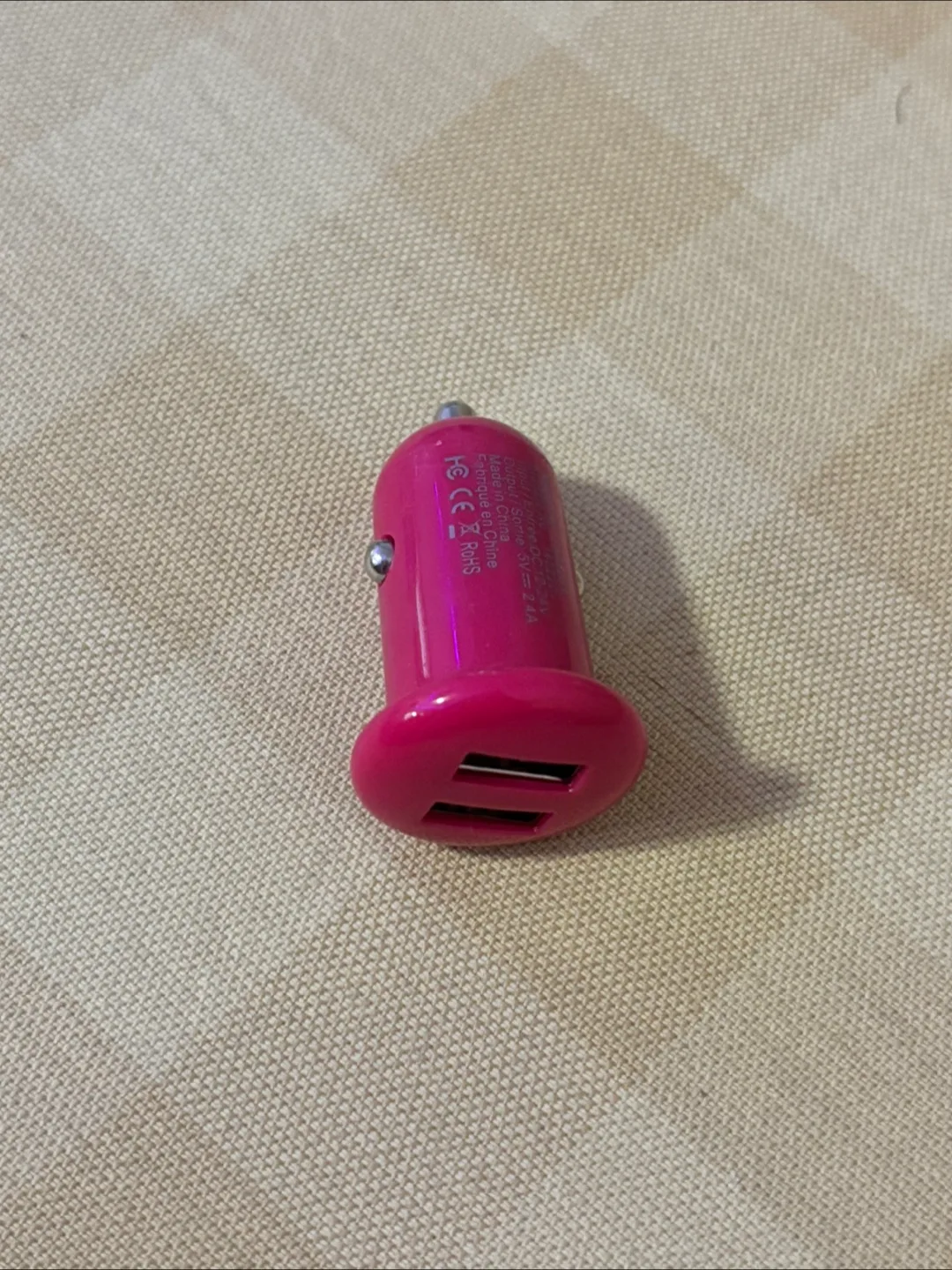 Pink USB Car Charger thumbnail