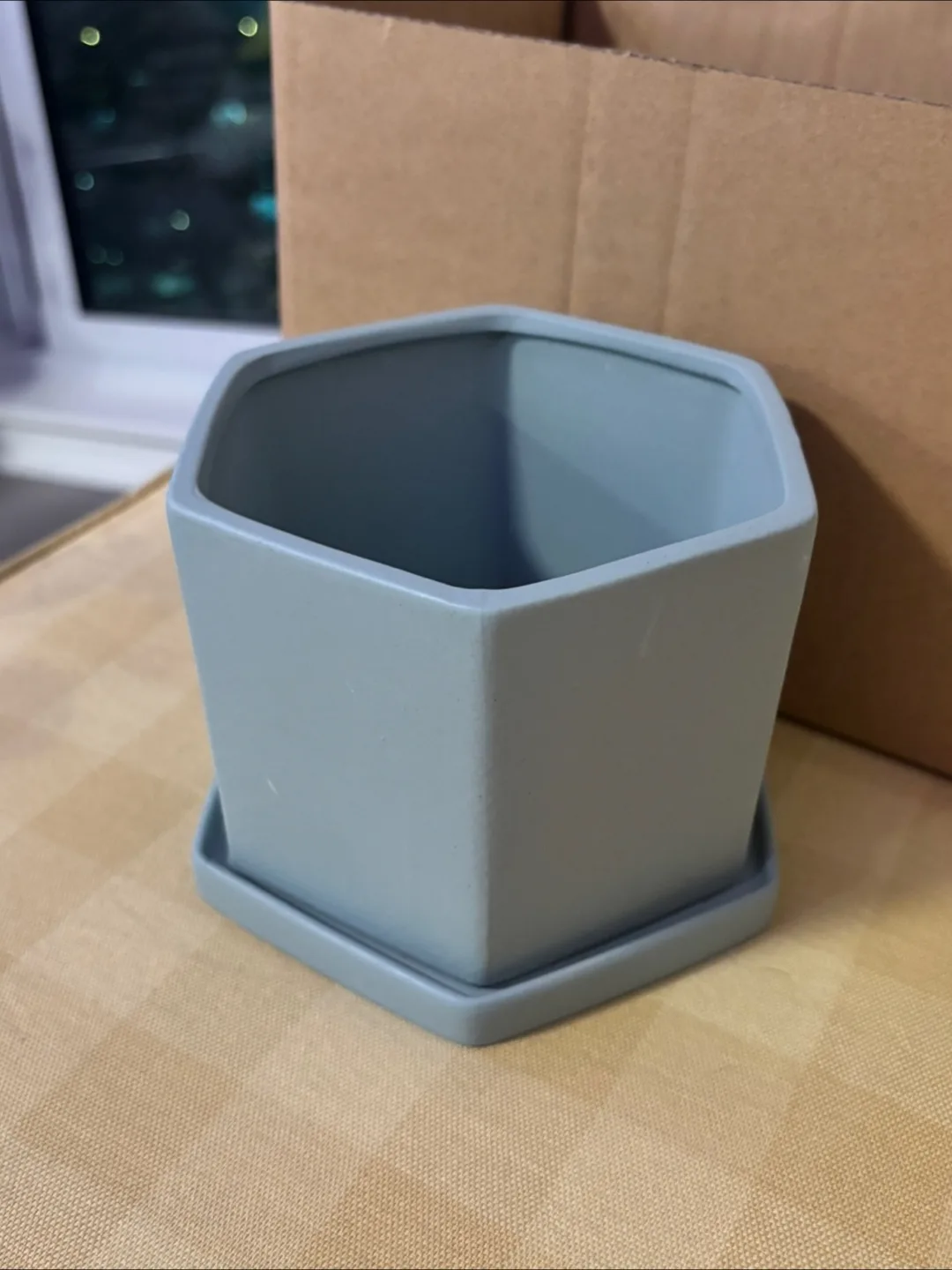 Geometric Ceramic Planter with Saucer vase thumbnail