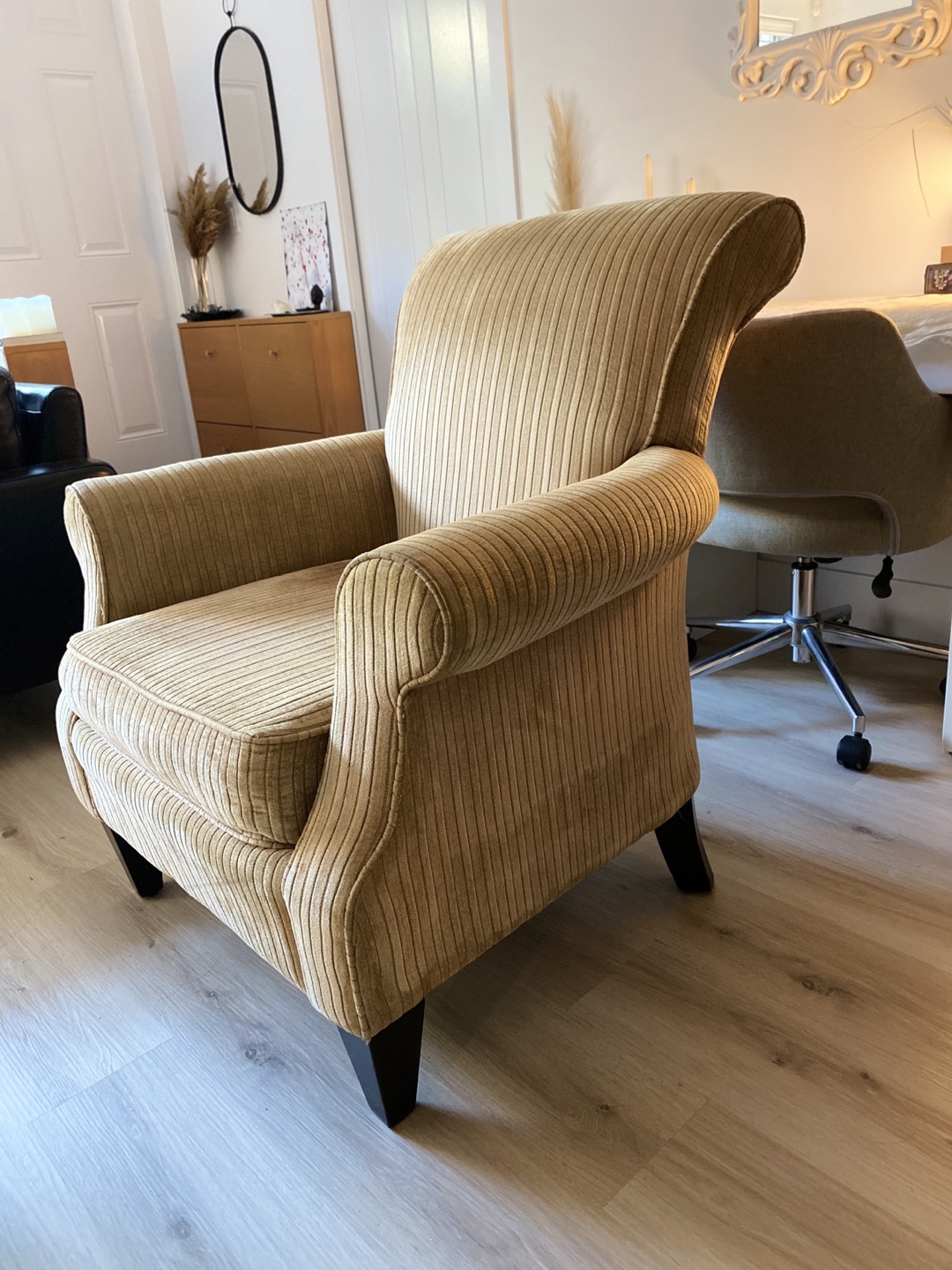 Corduroy Armchair with Ottoman - photo 5