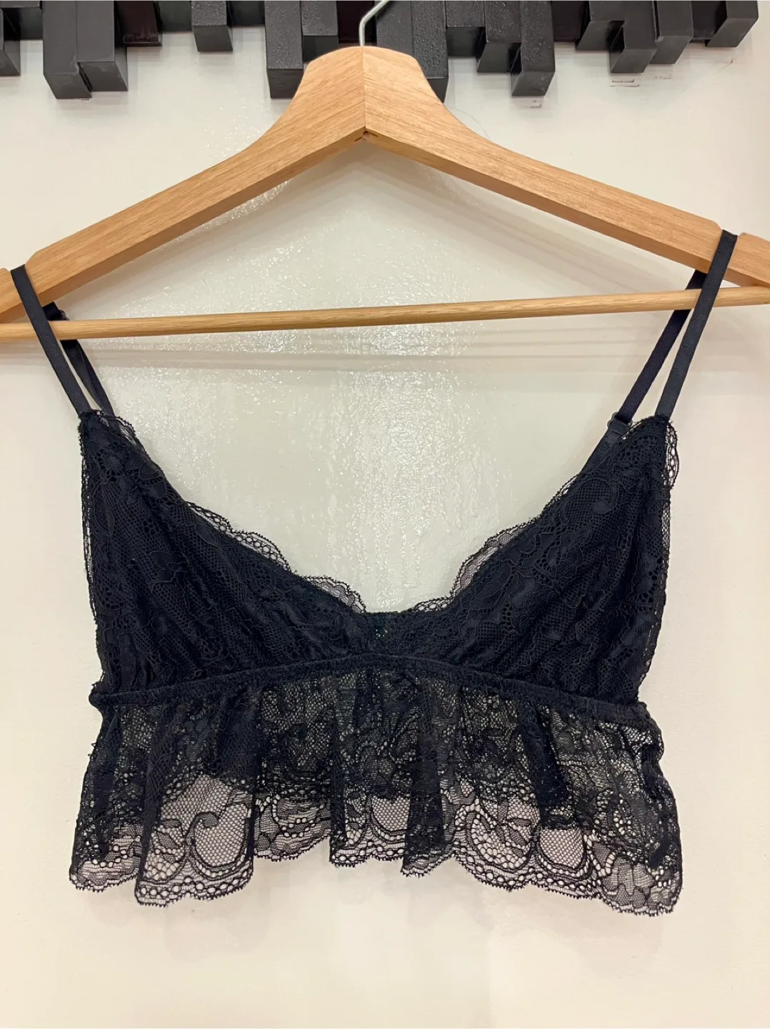 Black lace bra top-Size S thumbnail