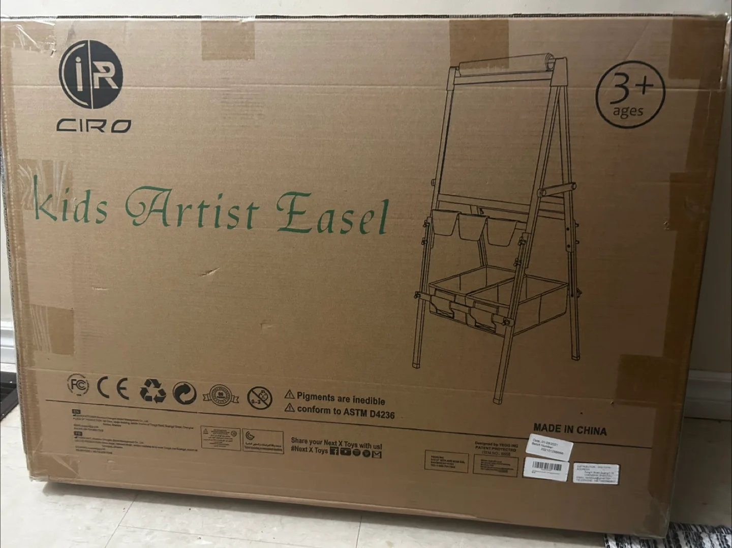 BRAND NEW Kids Artist Easel image indicator(5)