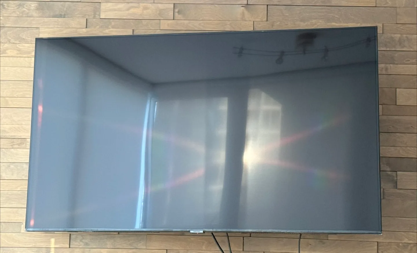 Last chance to get your Samsung Smart TV, 55-Inch Class Crystal image indicator(2)