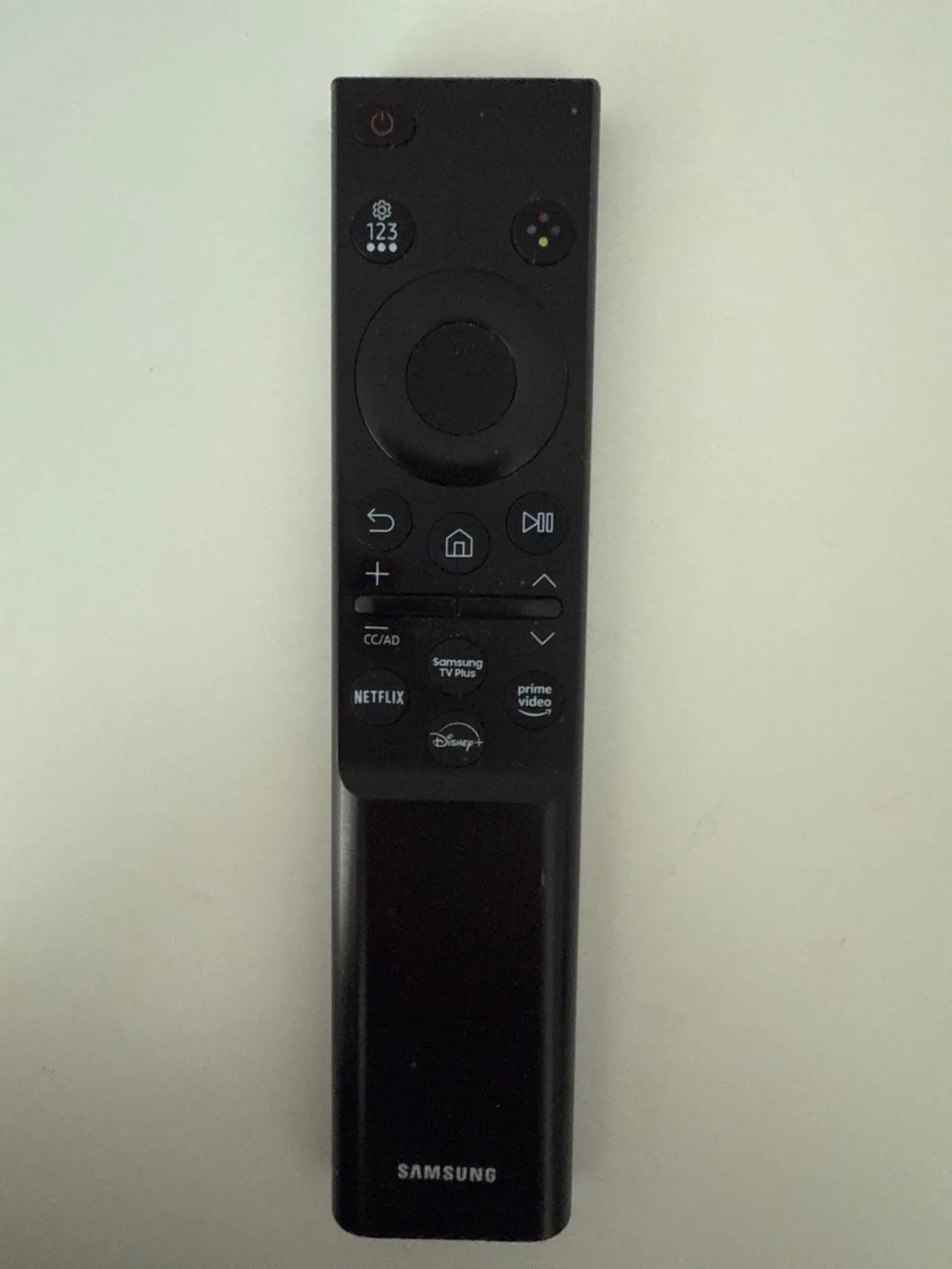 Last chance to get your Samsung Smart TV, 55-Inch Class Crystal image indicator(6)