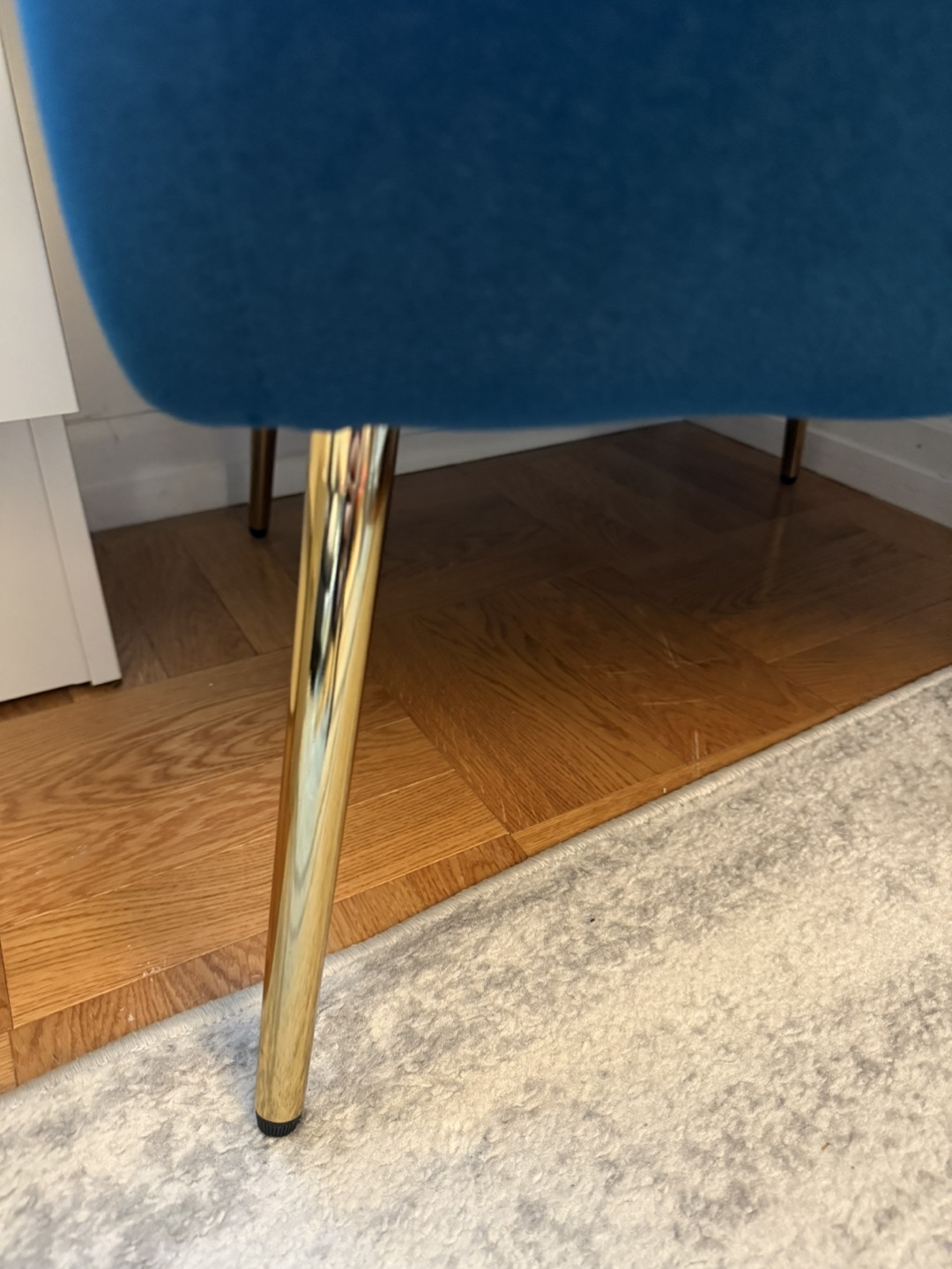 Stylish Teal Accent Chair - photo 3