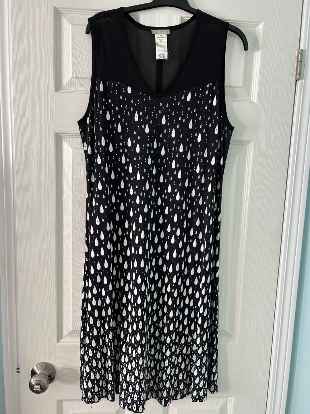 Dolcezza Black & White Dress - XL thumbnail