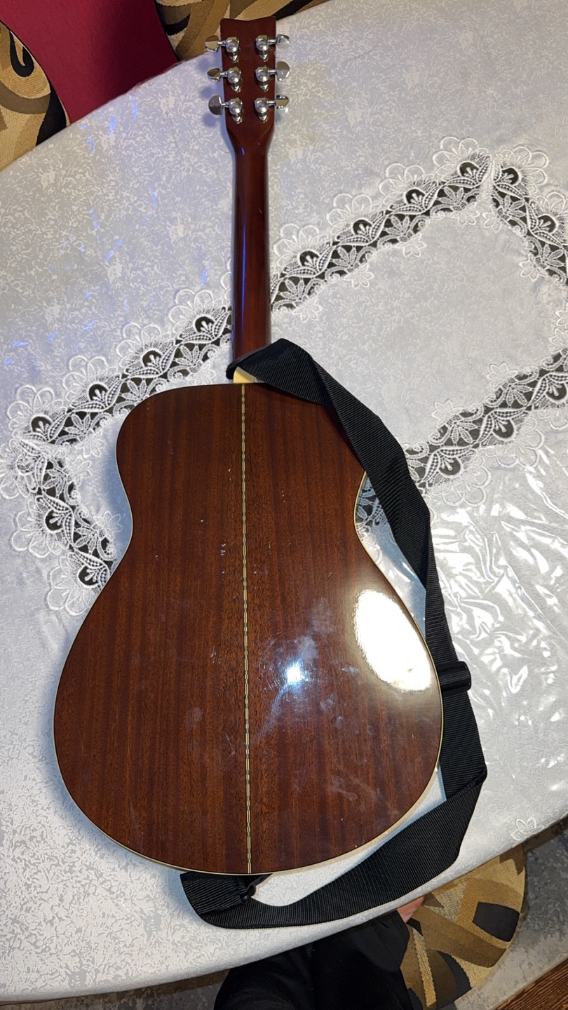 Yamaha FG-331 Acoustic Guitar - photo 3