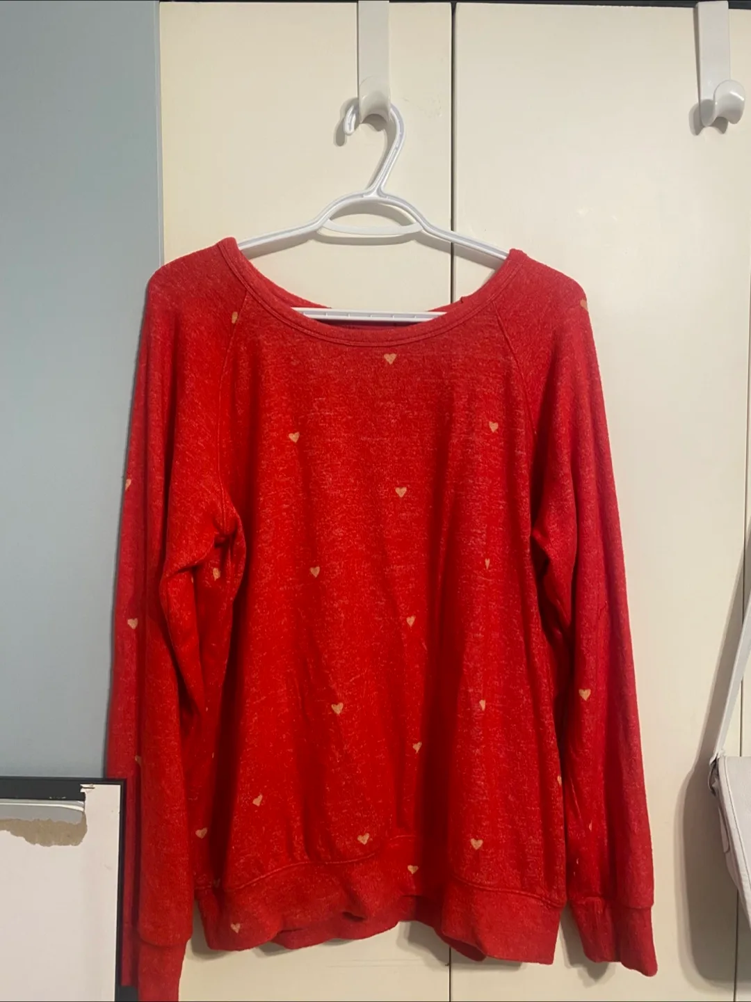 Red Heart Print Sweatshirt thumbnail