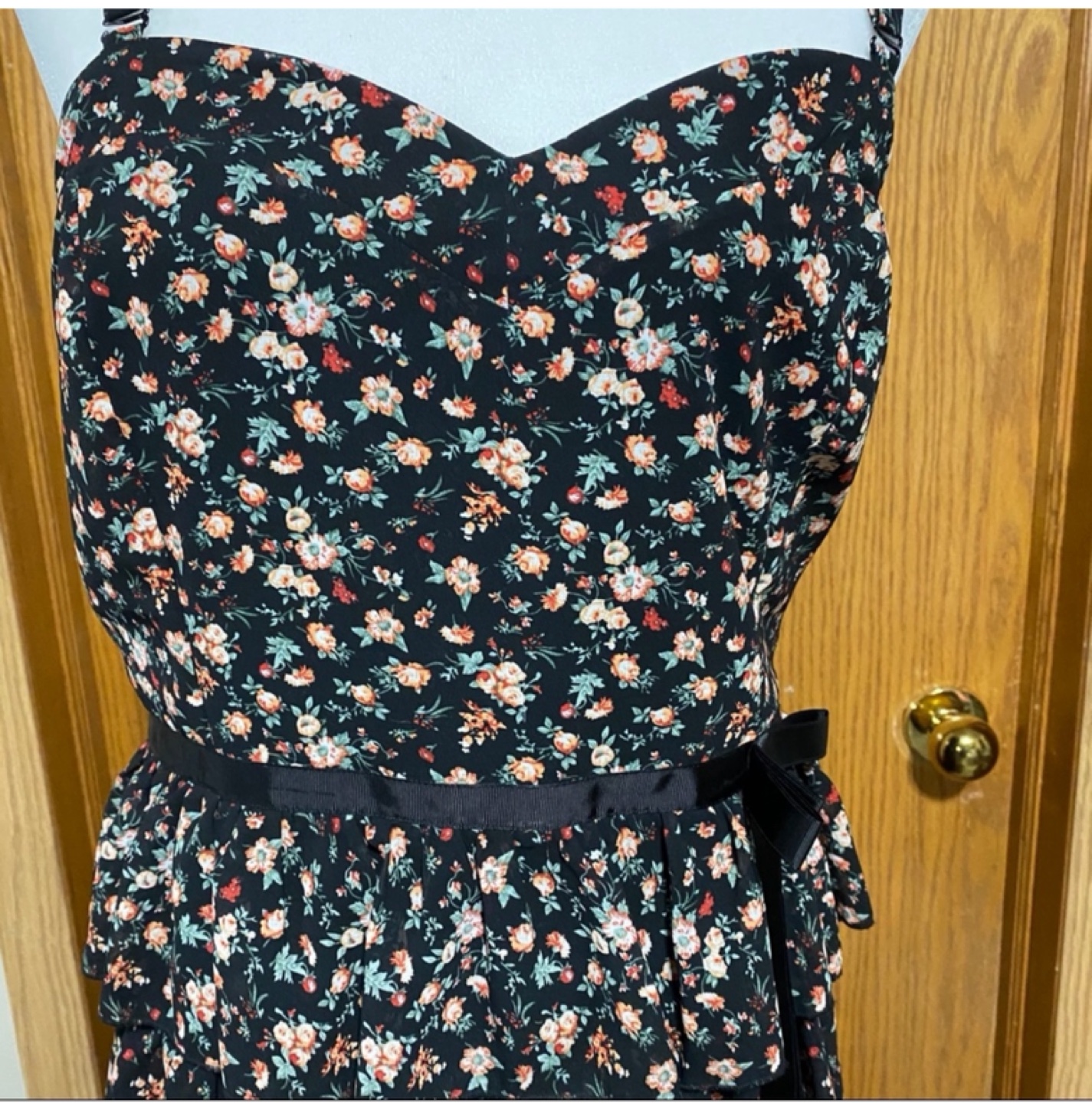 Beautiful plus size flower 3 tier dress - photo 2