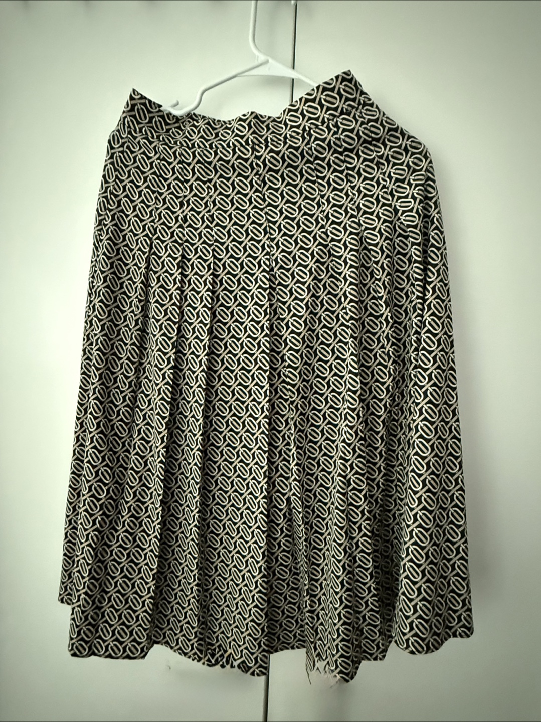 Stylish Skirts - Various Styles - photo 3