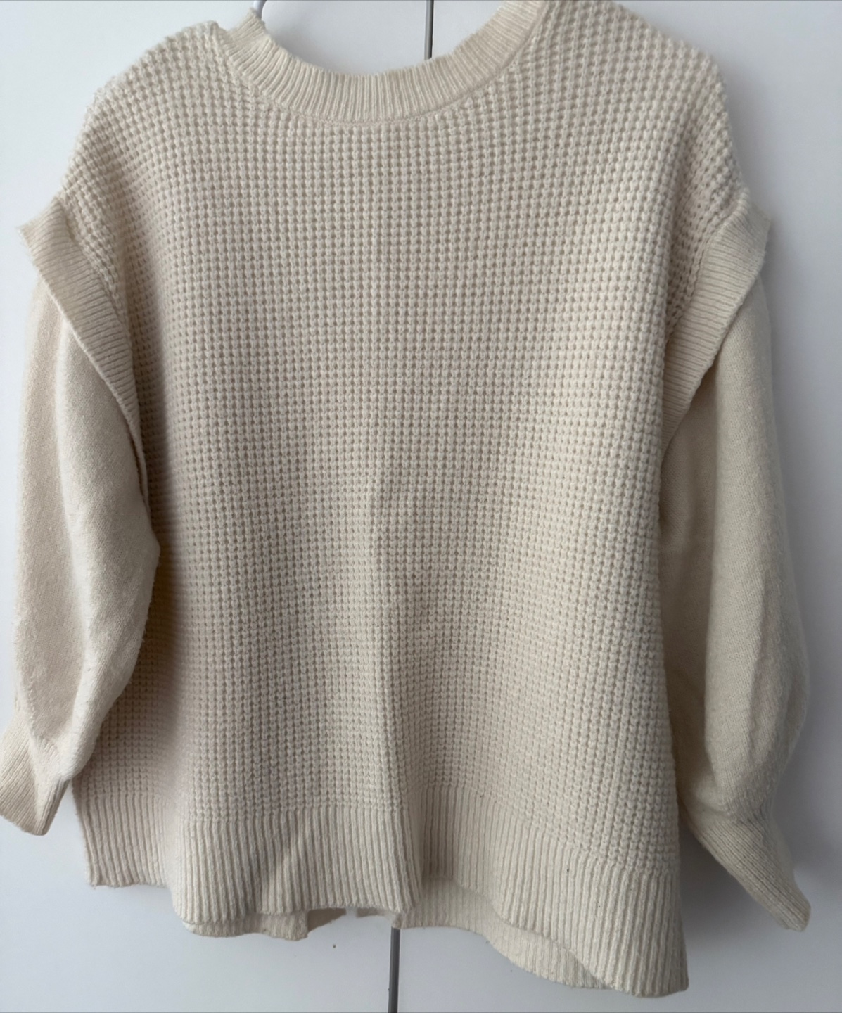 Cream-Coloured Knit Sweater - photo 4