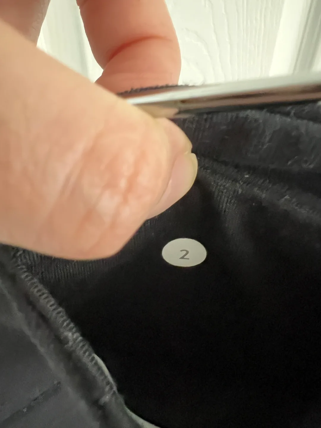 Lululemon Black Crop Pants - Size 2 image indicator(3)