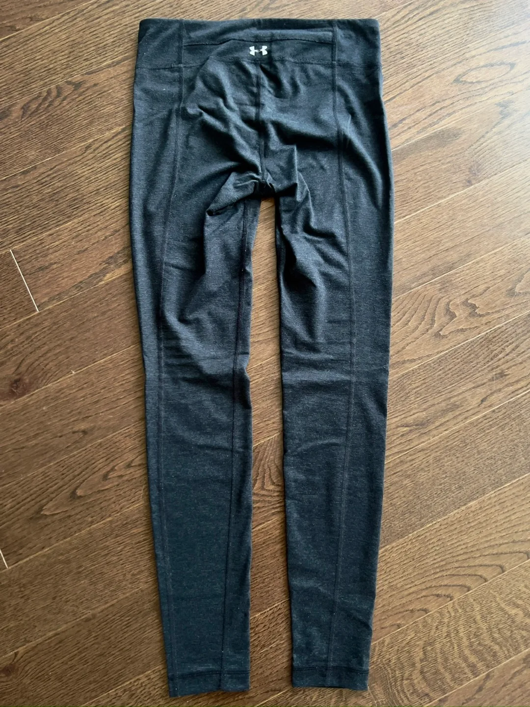 Under Armour Leggings - Great for Yoga image indicator(2)