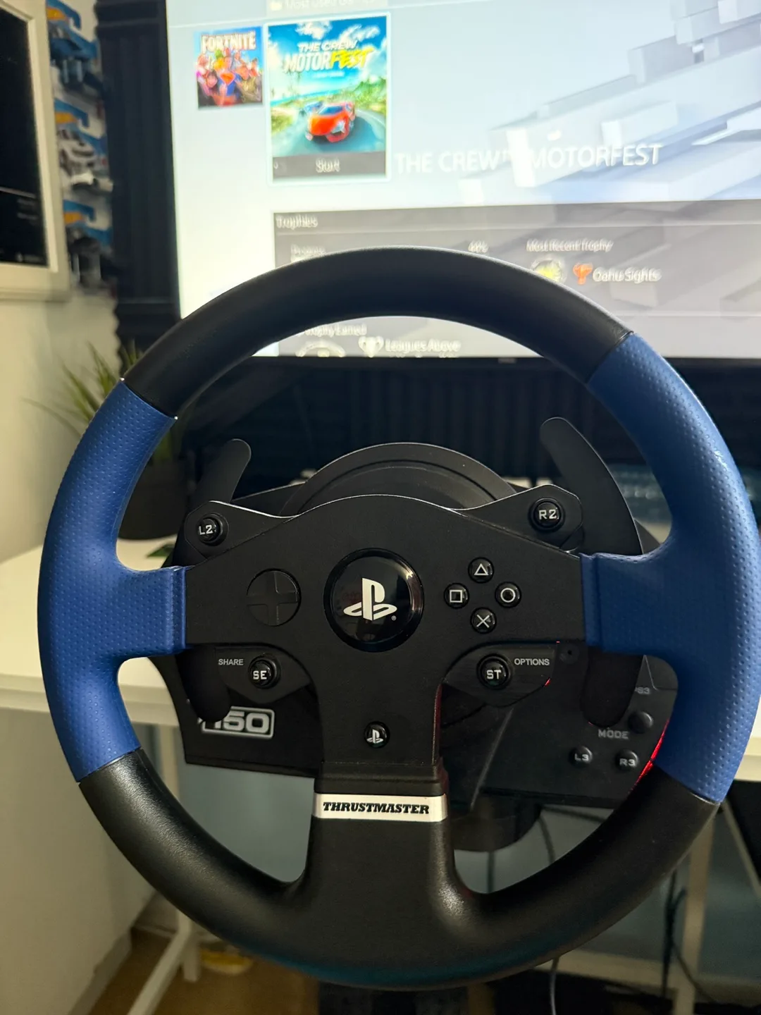 Thrustmaster T150 Racing Wheel for PS4/PS3 thumbnail