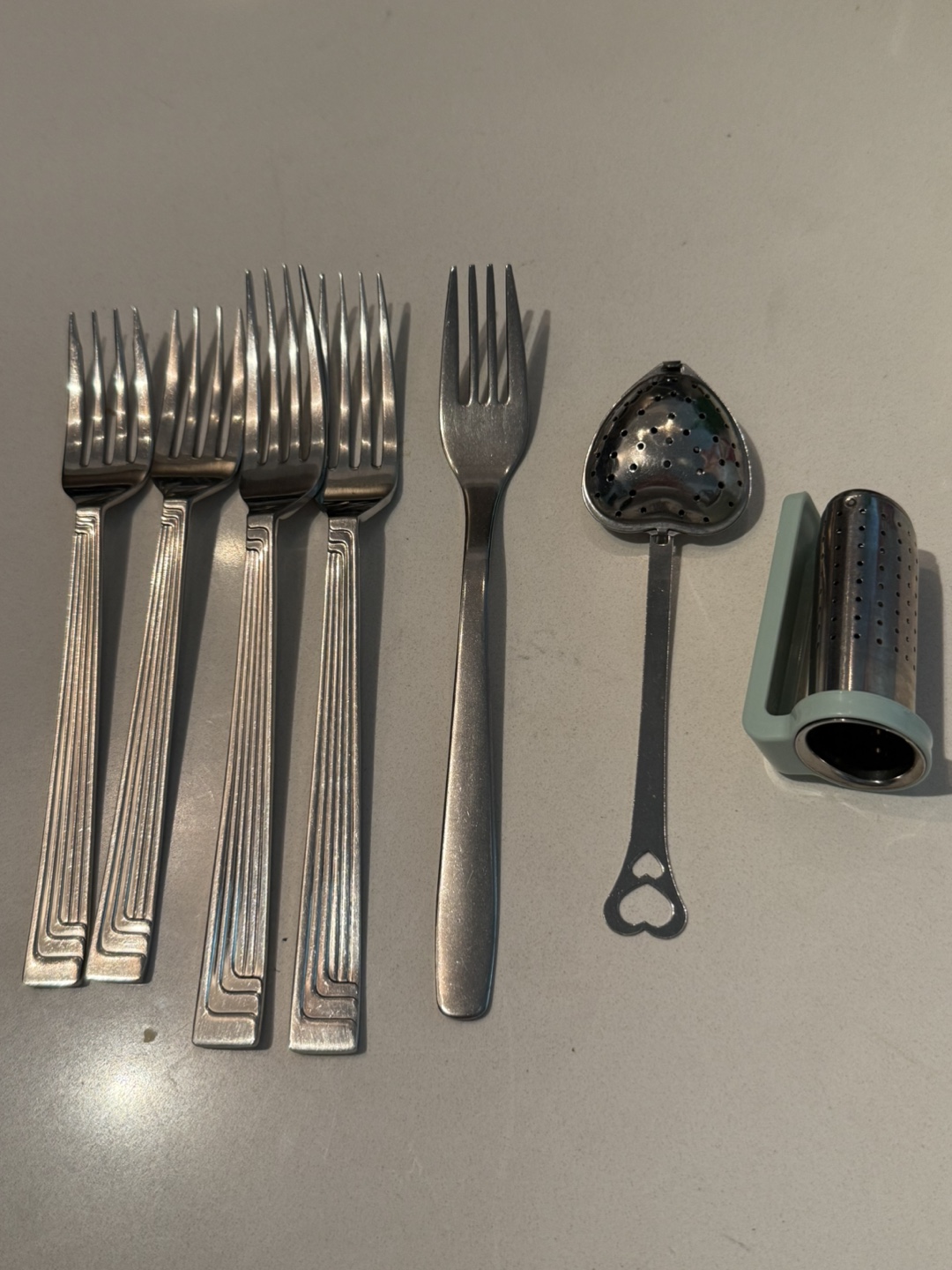 Assorted Utensils