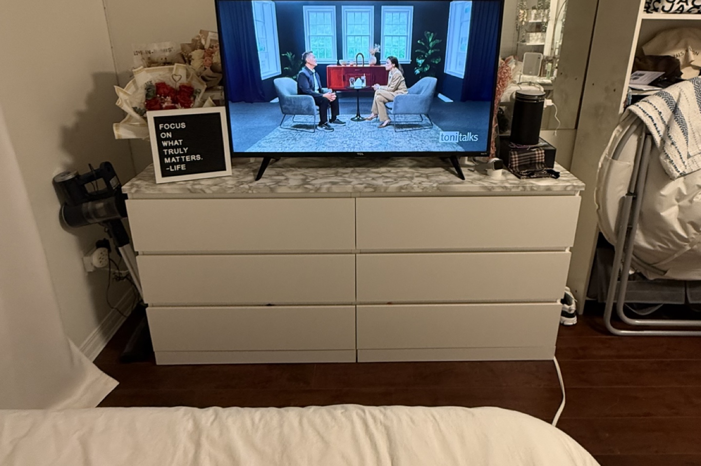 Ikea malm dresser White Six-Drawer Dresser - photo 3