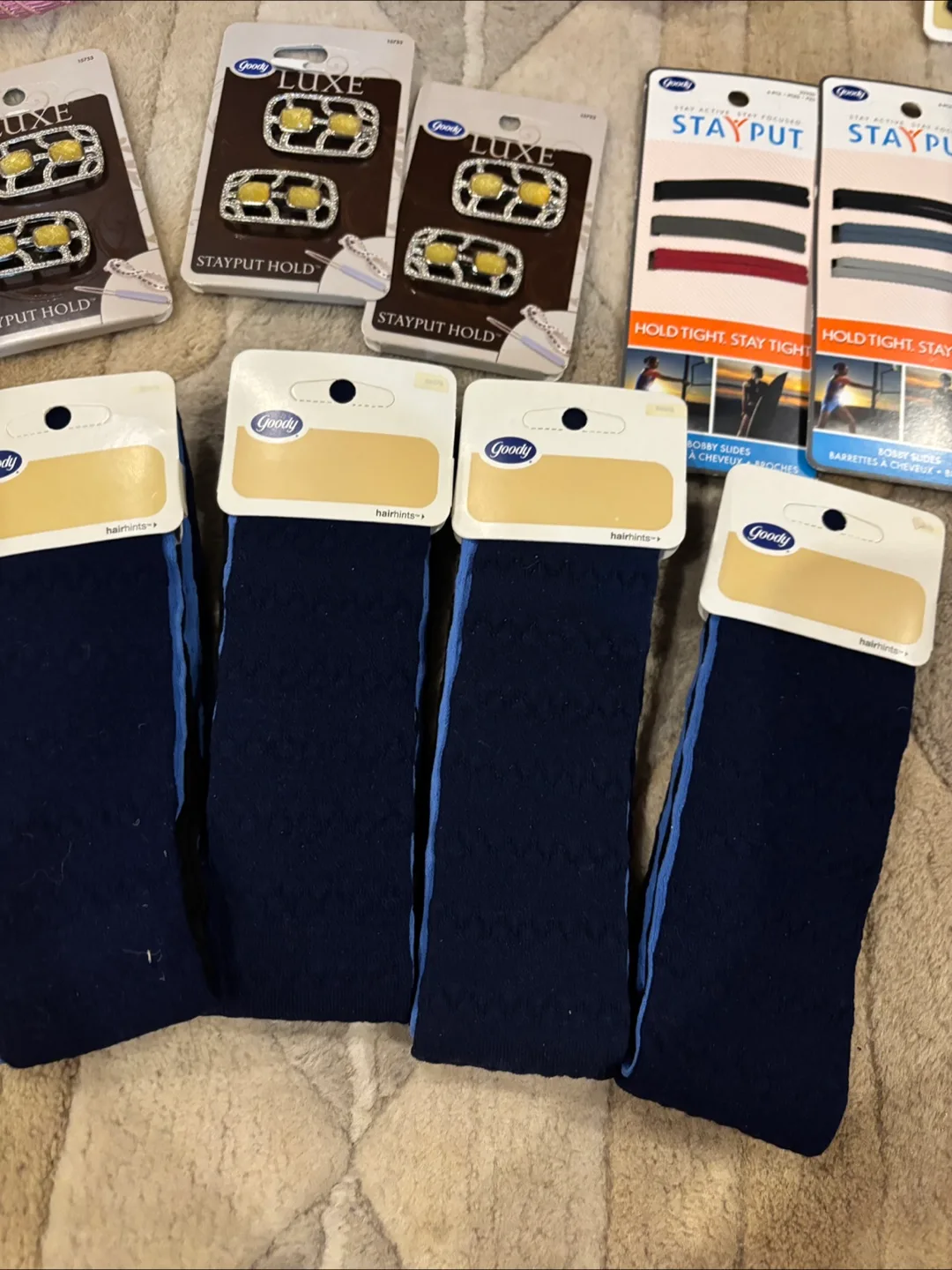 Variety of Goody hair accessories - brand new image indicator(4)